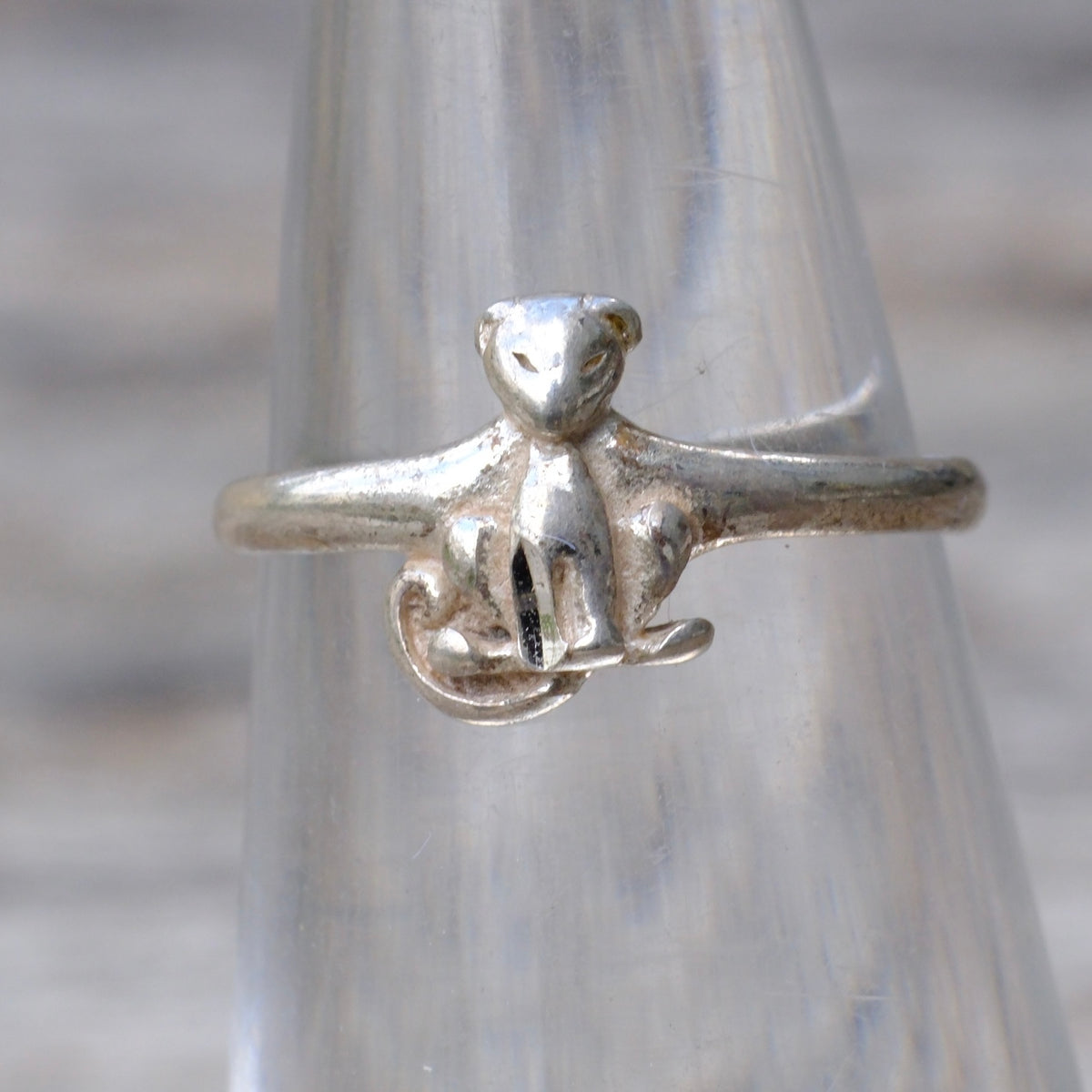 Vintage Sterling Cat Ring 3.75