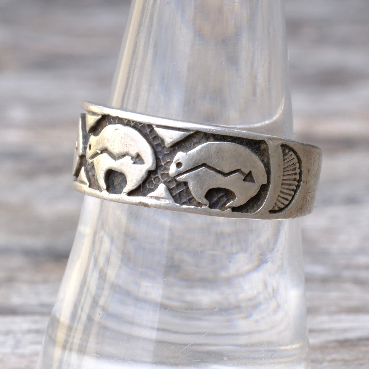 Vintage Sterling Hopi Bear Band Ring 8.75