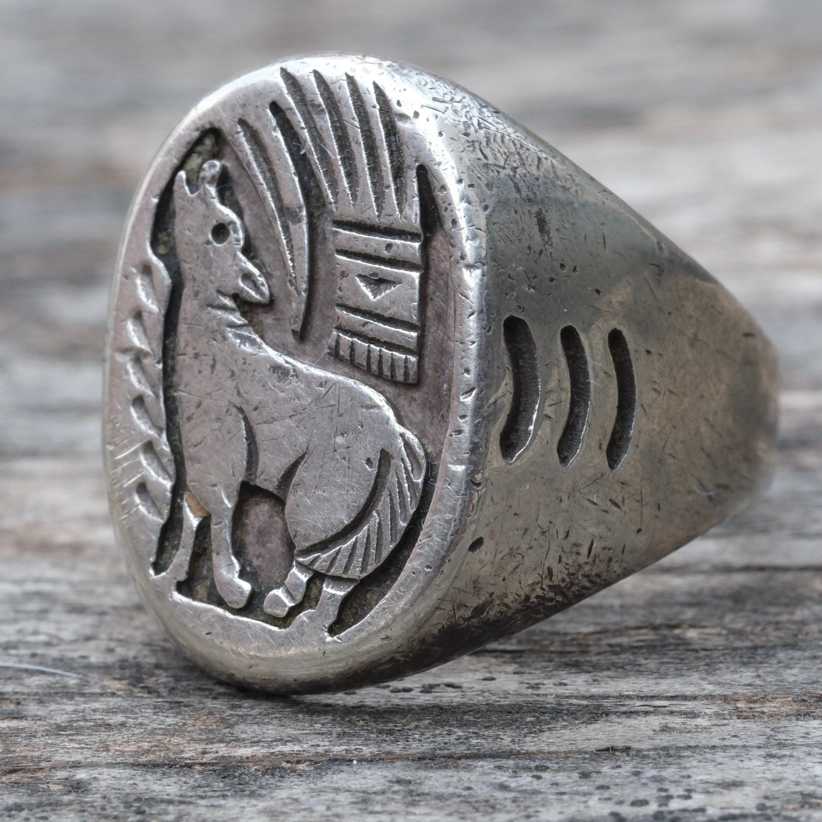 Vintage Sterling Howling Wolf Ring 9.75