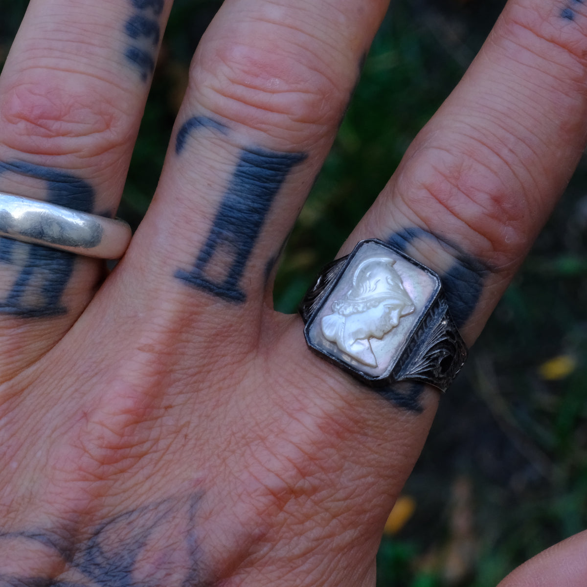 Vintage Sterling Abalone Cameo Signet Ring 10.75