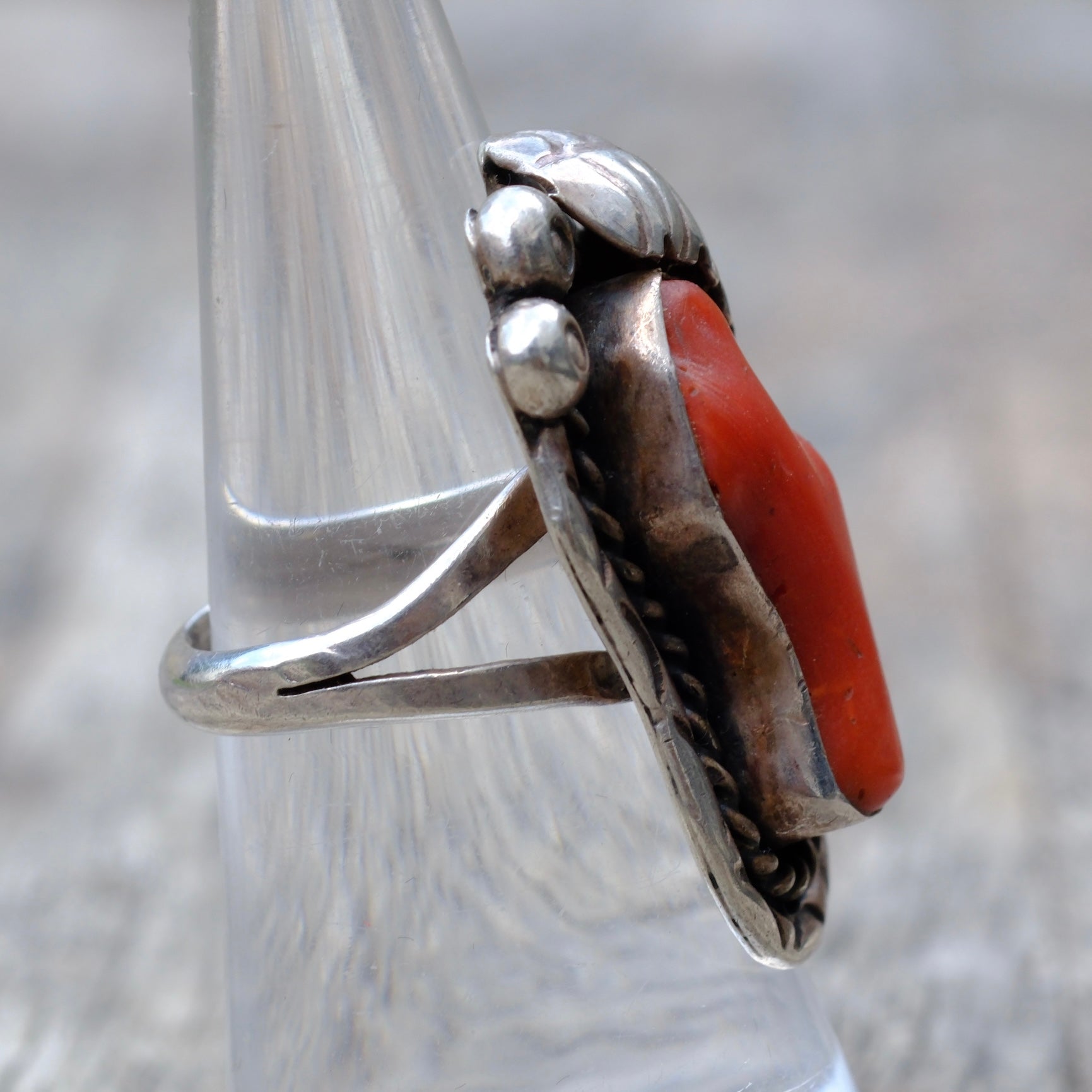 Vintage Sterling Silver Chunky Coral Leaf Ring 6.75