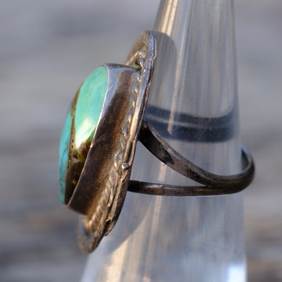 Vintage Sterling Turquoise Roper Ring 5.25