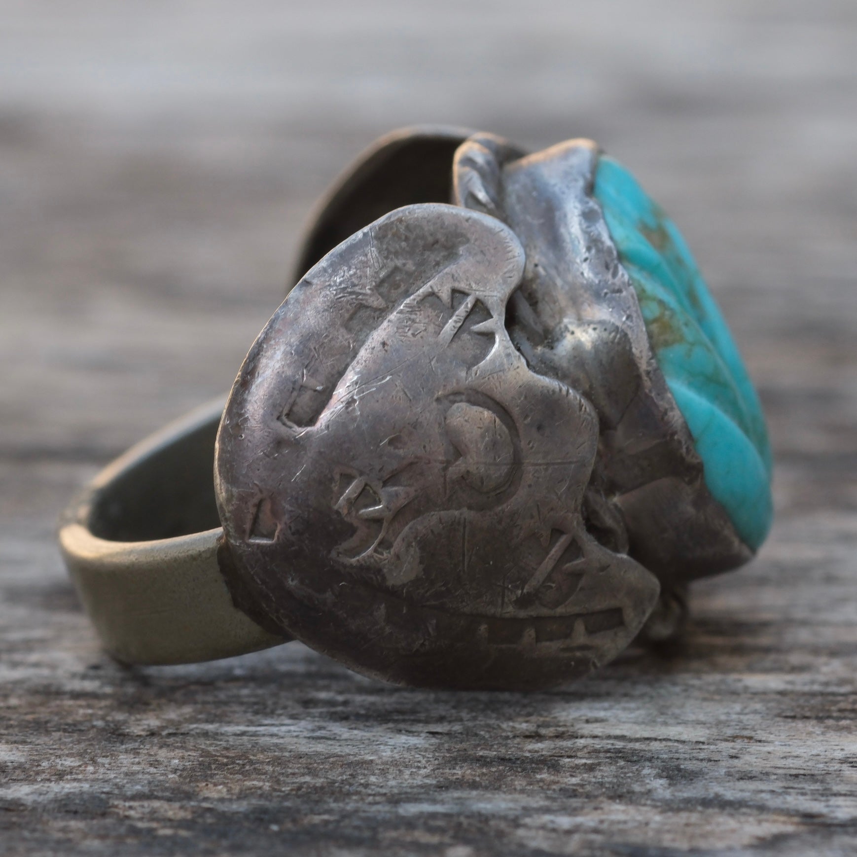 Vintage Sterling Carved Turquoise Ring 7