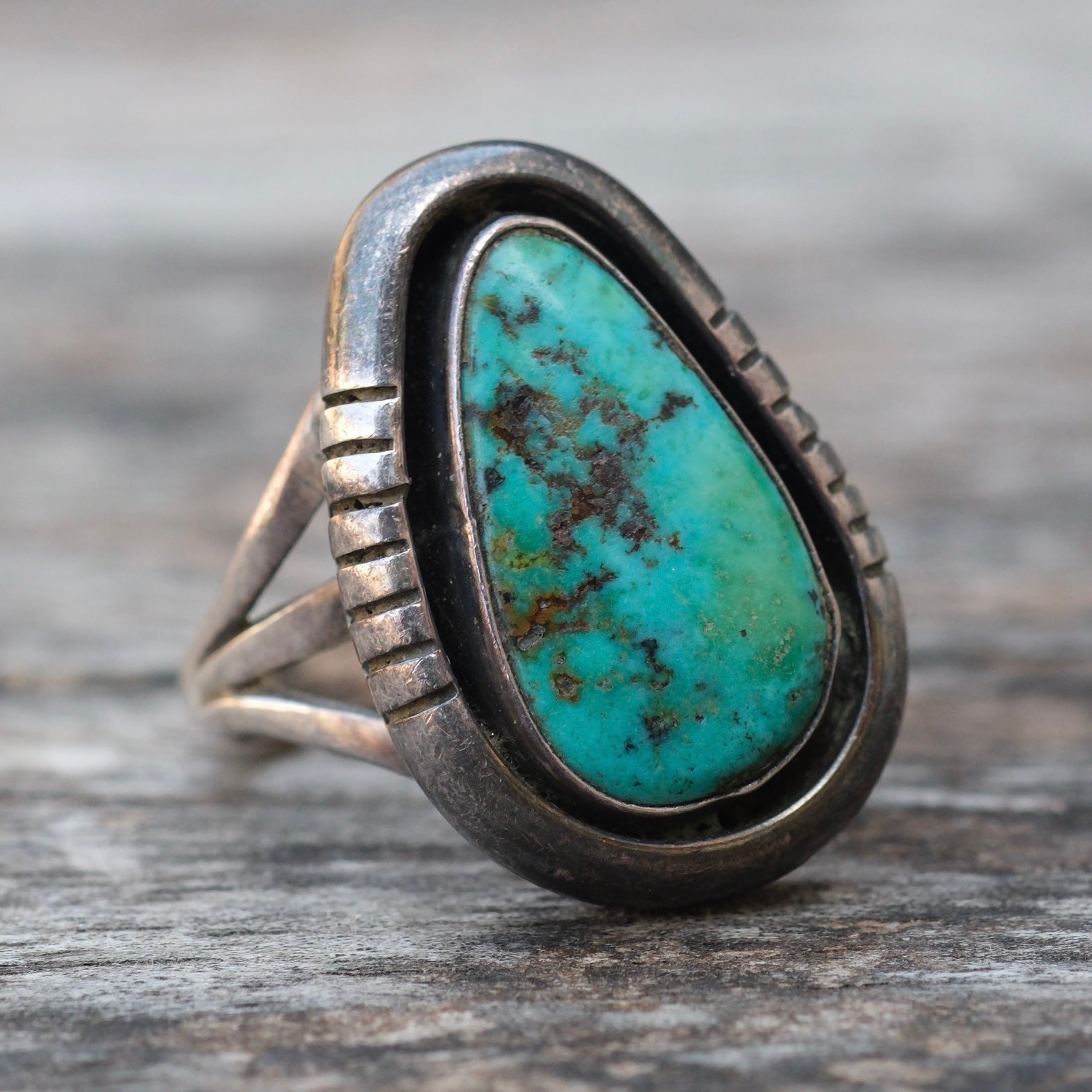 Vintage Sterling Turquoise Ring 6.75