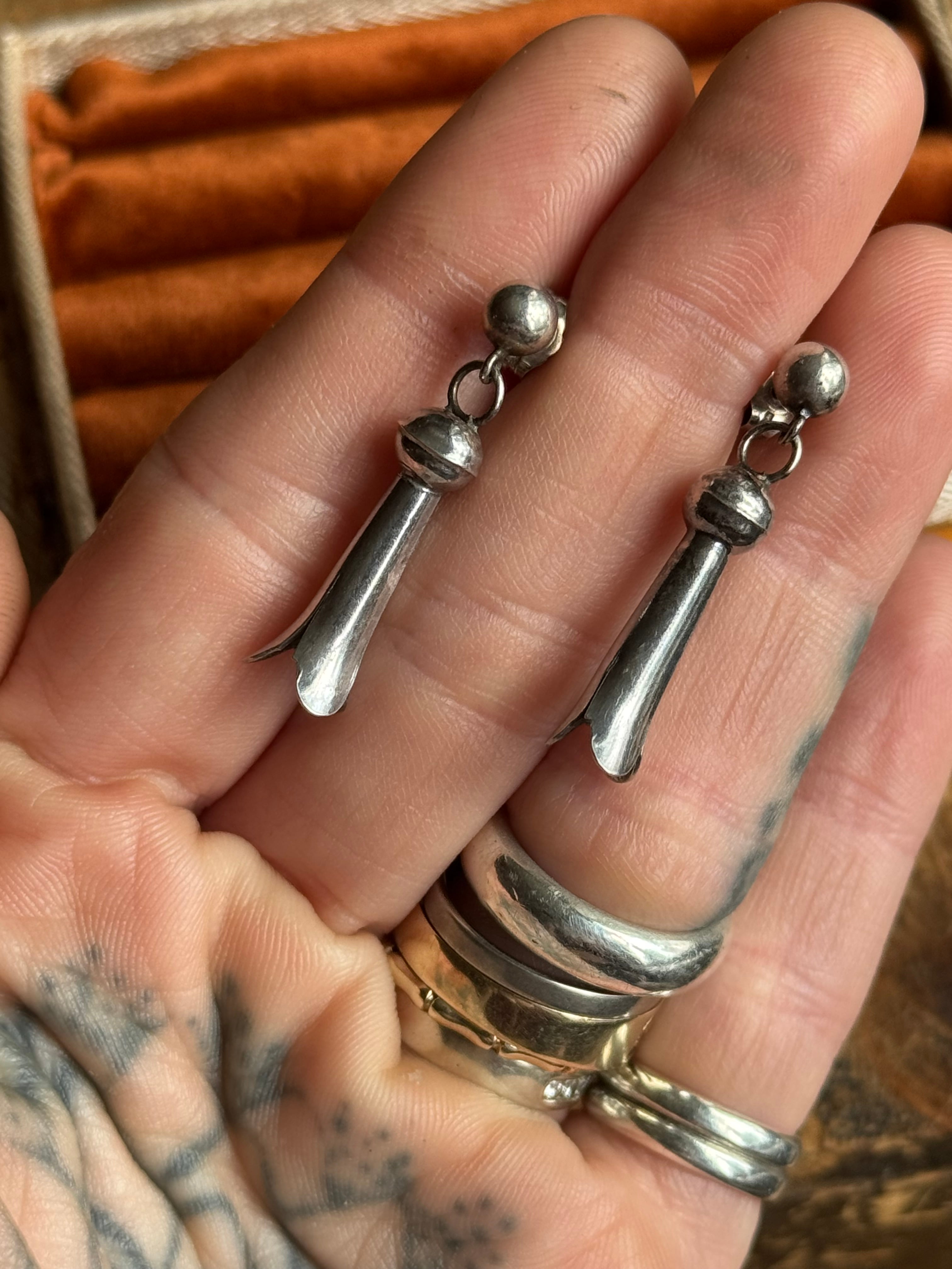 Vintage Sterling Silver Squash Bell earrings