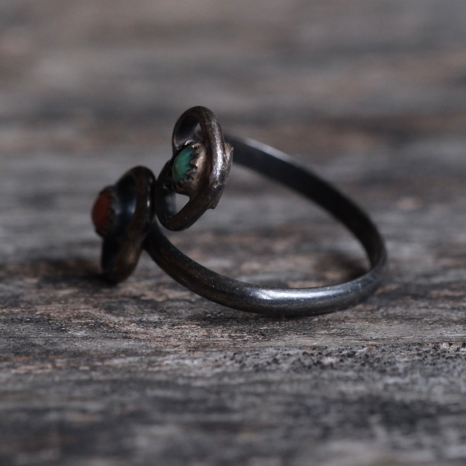 Vintage Sterling Turquoise and Coral Heart Overpass Ring 4
