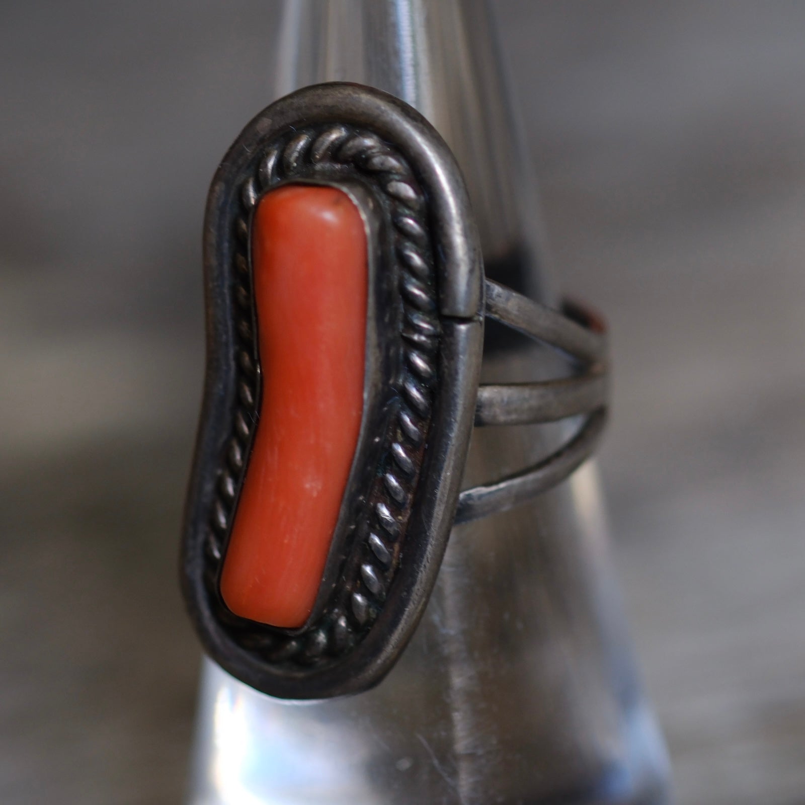 Vintage Sterling Coral Roper Ring 6
