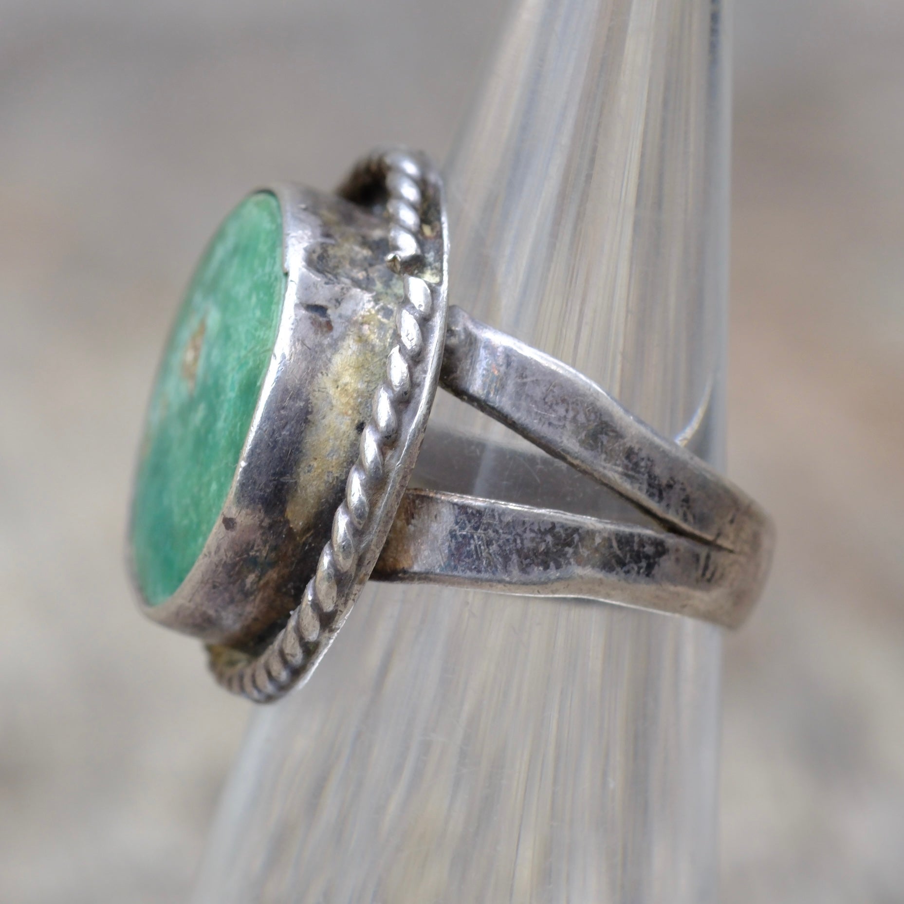 Vintage Sterling Turquoise Roper Ring 4.25