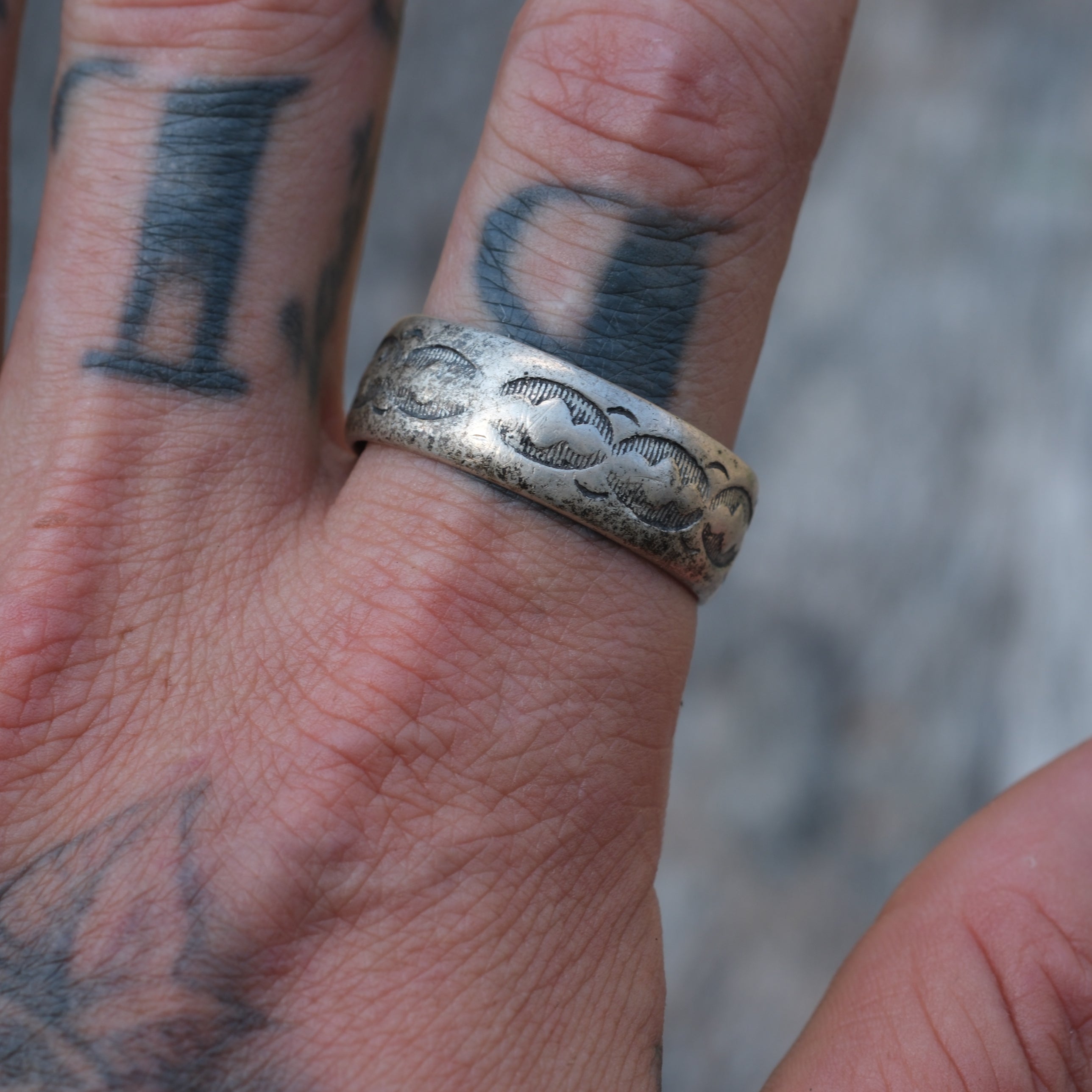 Vintage Sterling Silver Stamped Band Ring 14