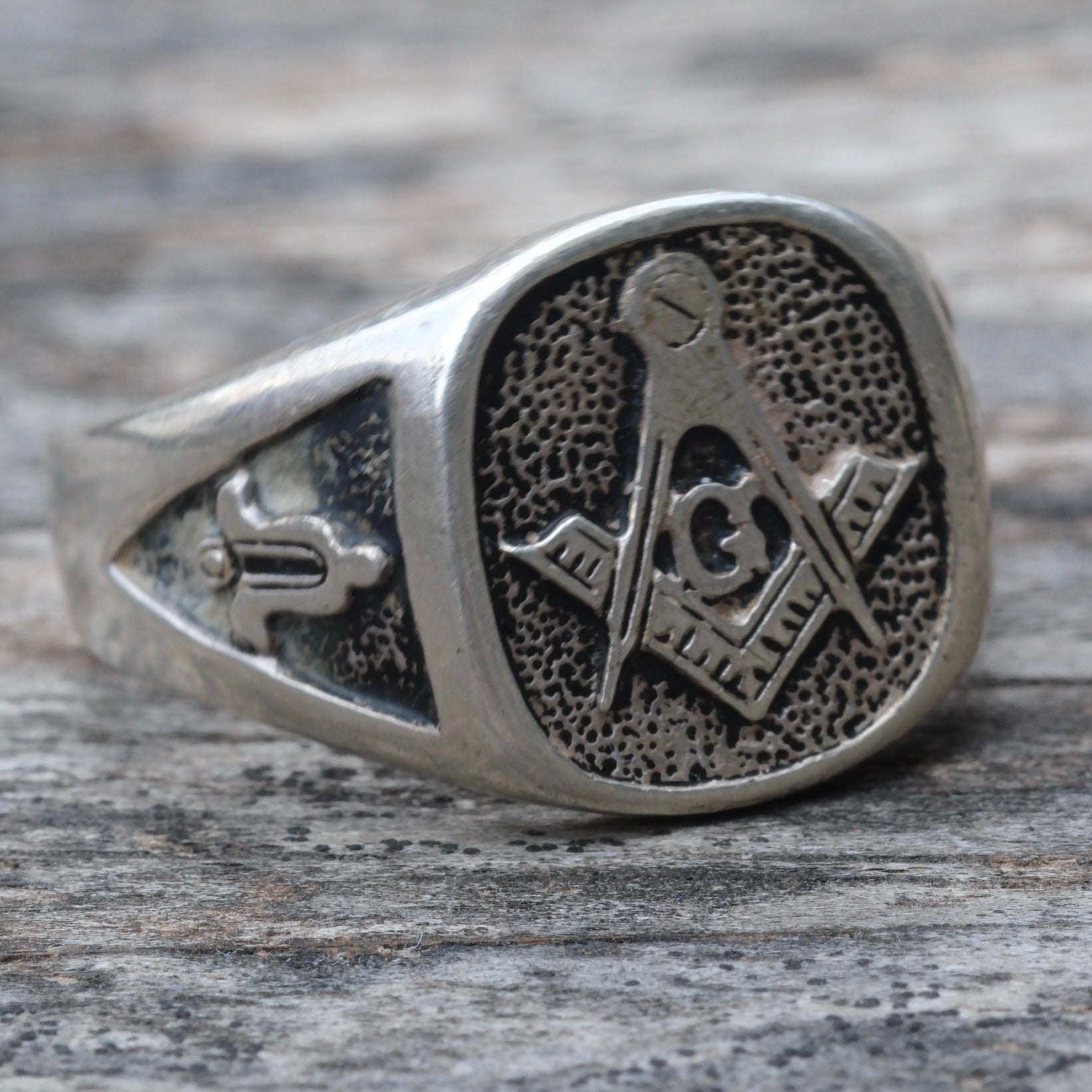 Vintage Sterling Silver Free Masons Signet Ring 12