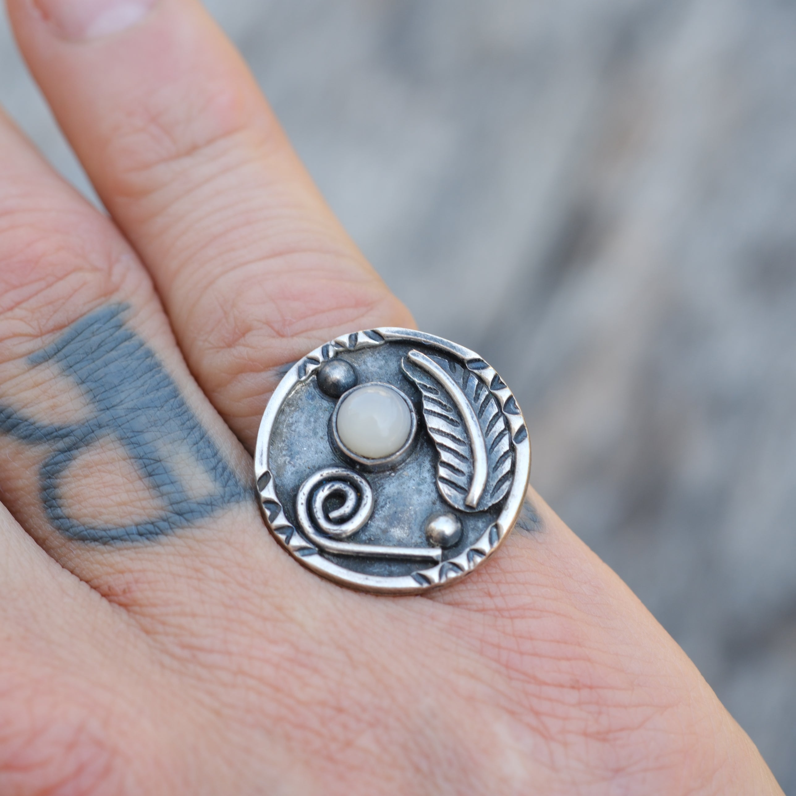 Vintage Sterling Moonstone Feather Ring 5.5