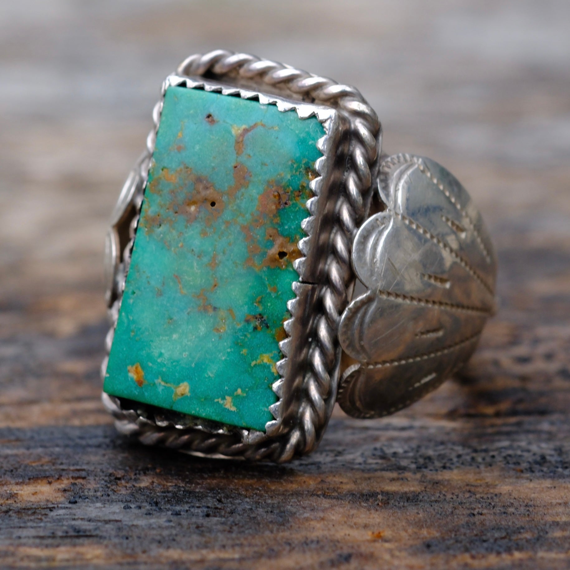 Vintage Sterling Turquoise Ring10.5
