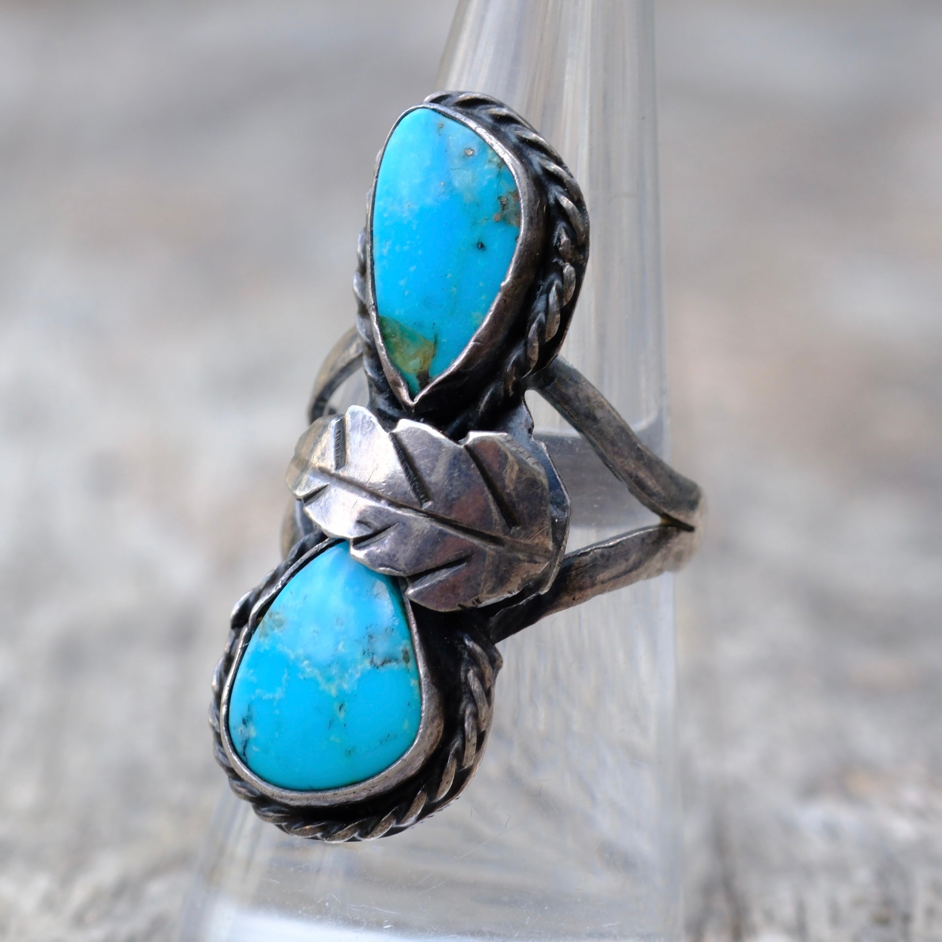 Vintage Sterling Silver Double Turquoise Leaf Ring 7.75