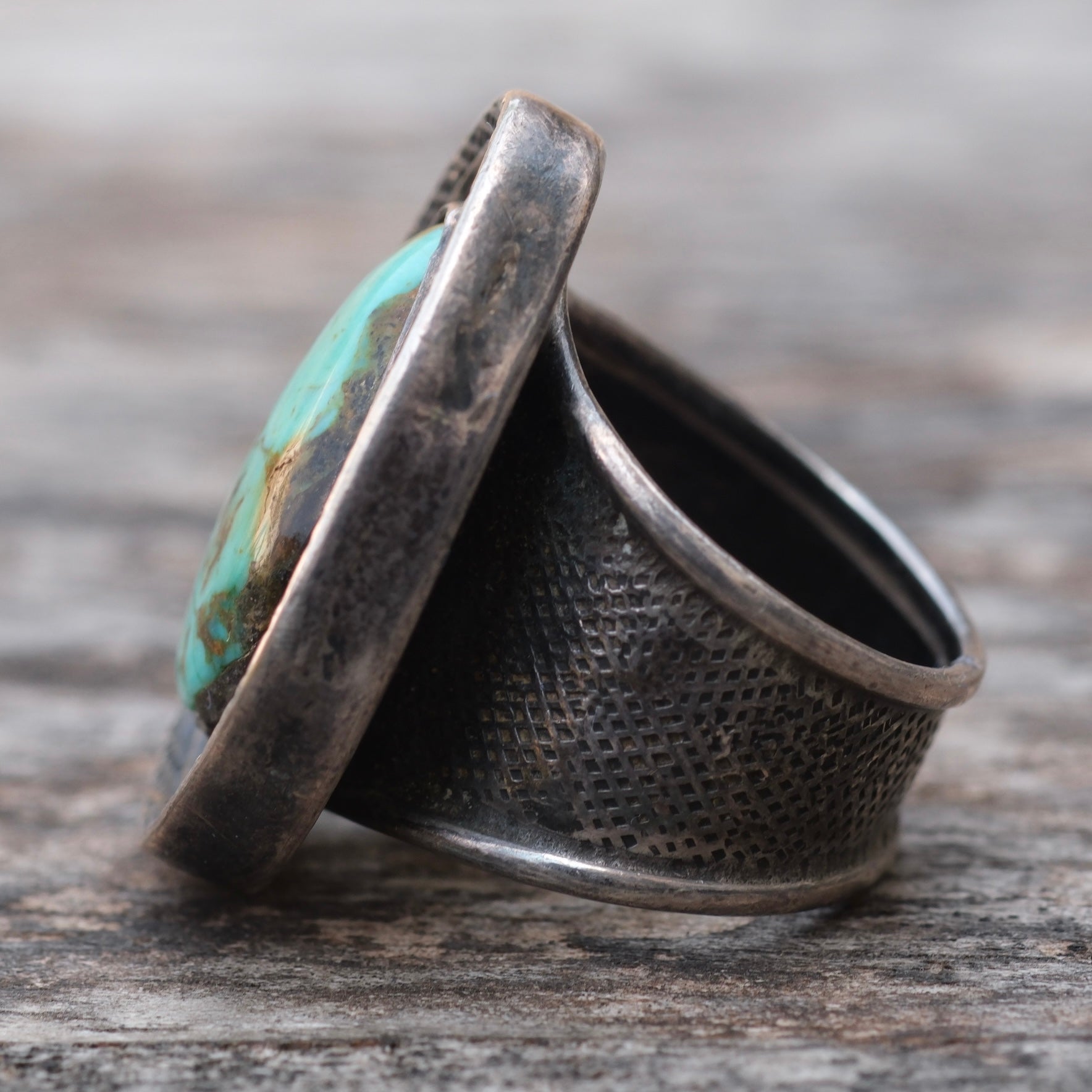 Vintage Sterling Turquoise Textured Band Ring 6