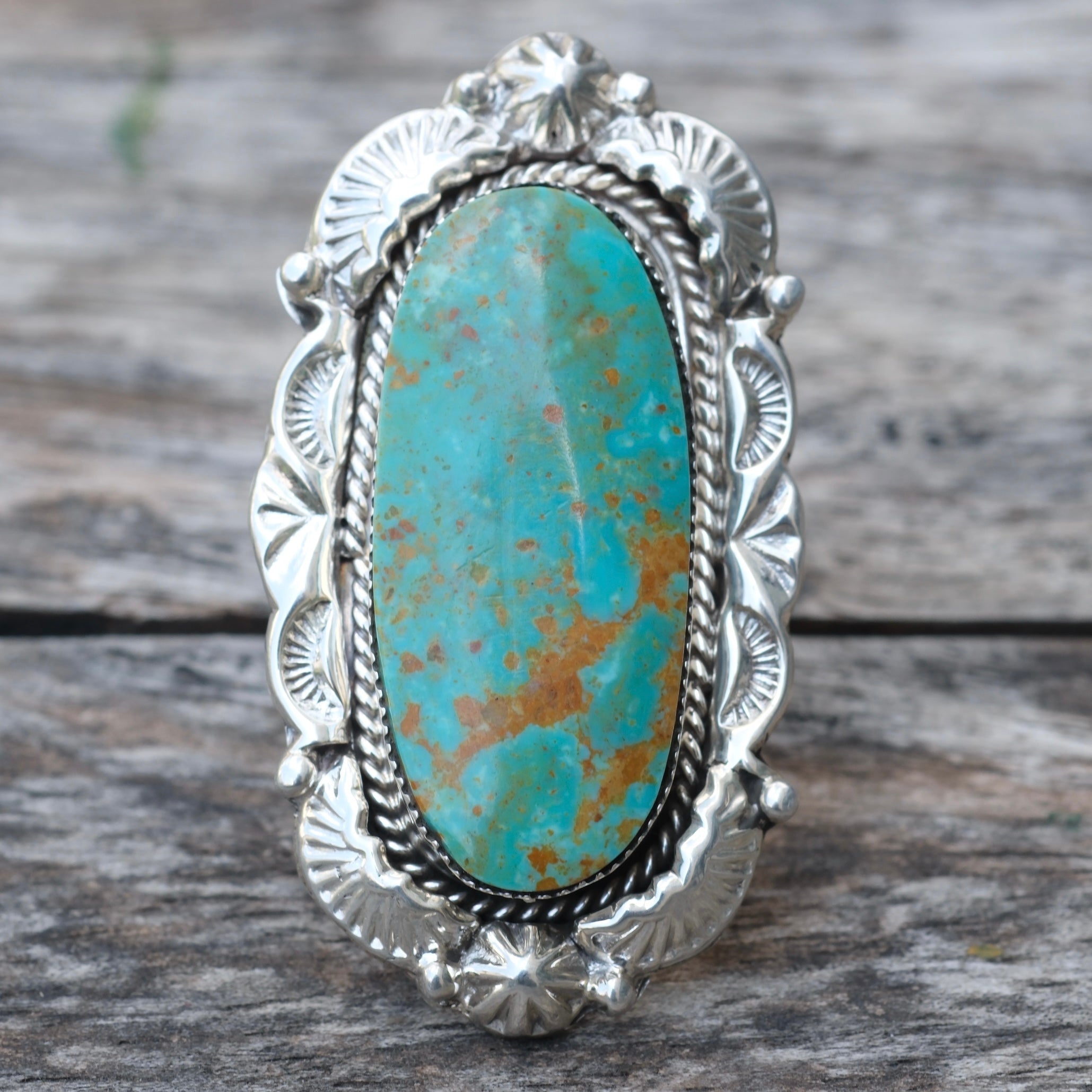 Huge Vintage Sterling Running Bear Turquoise Ring 10