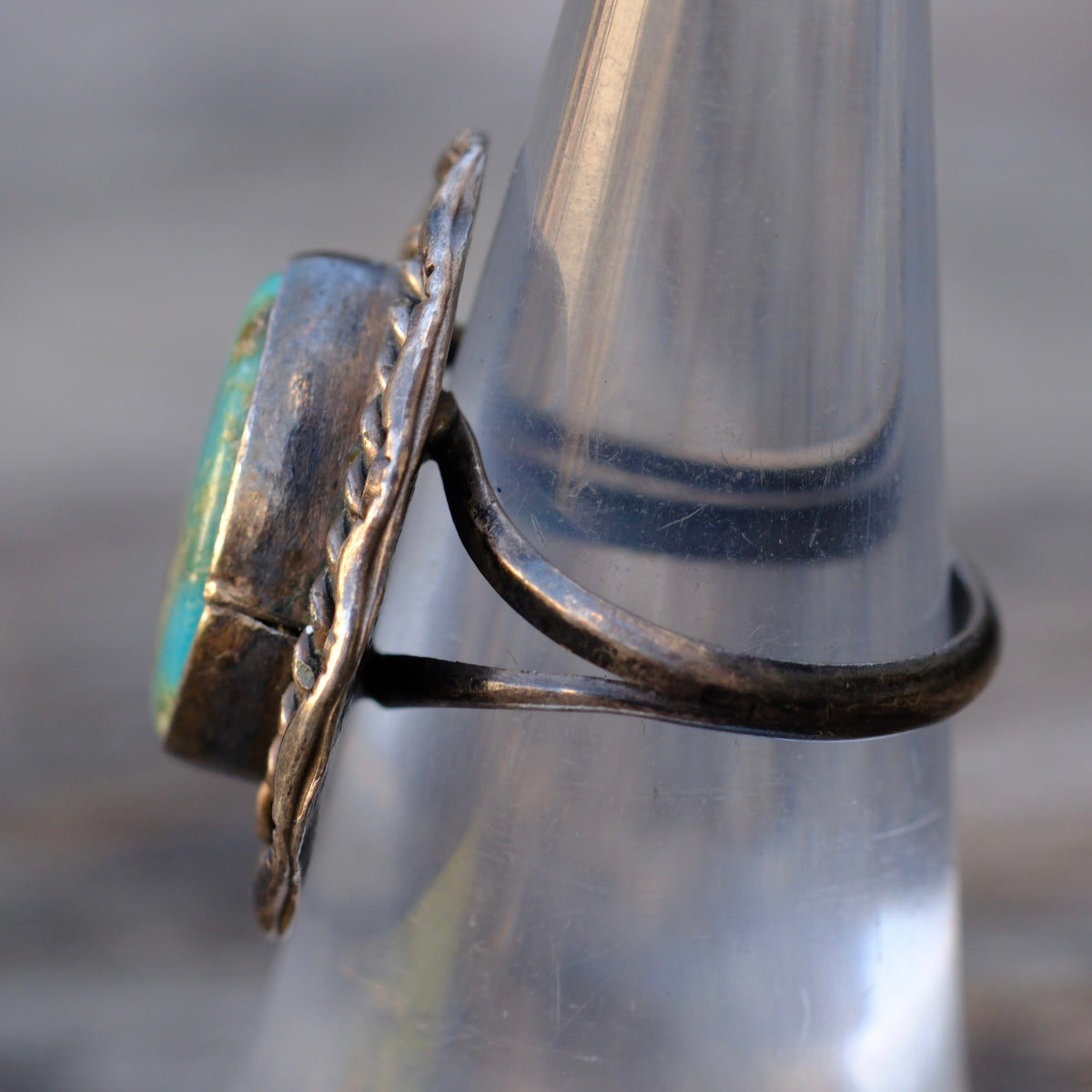 Vintage Sterling Turquoise Roper Ring 6.25