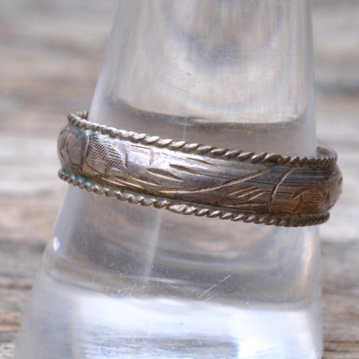 Vintage Sterling Silver Scroll Band Ring 10.75