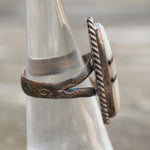 Vintage Sterling mother Of Pearl and Onyx Inlay Ring 5.25
