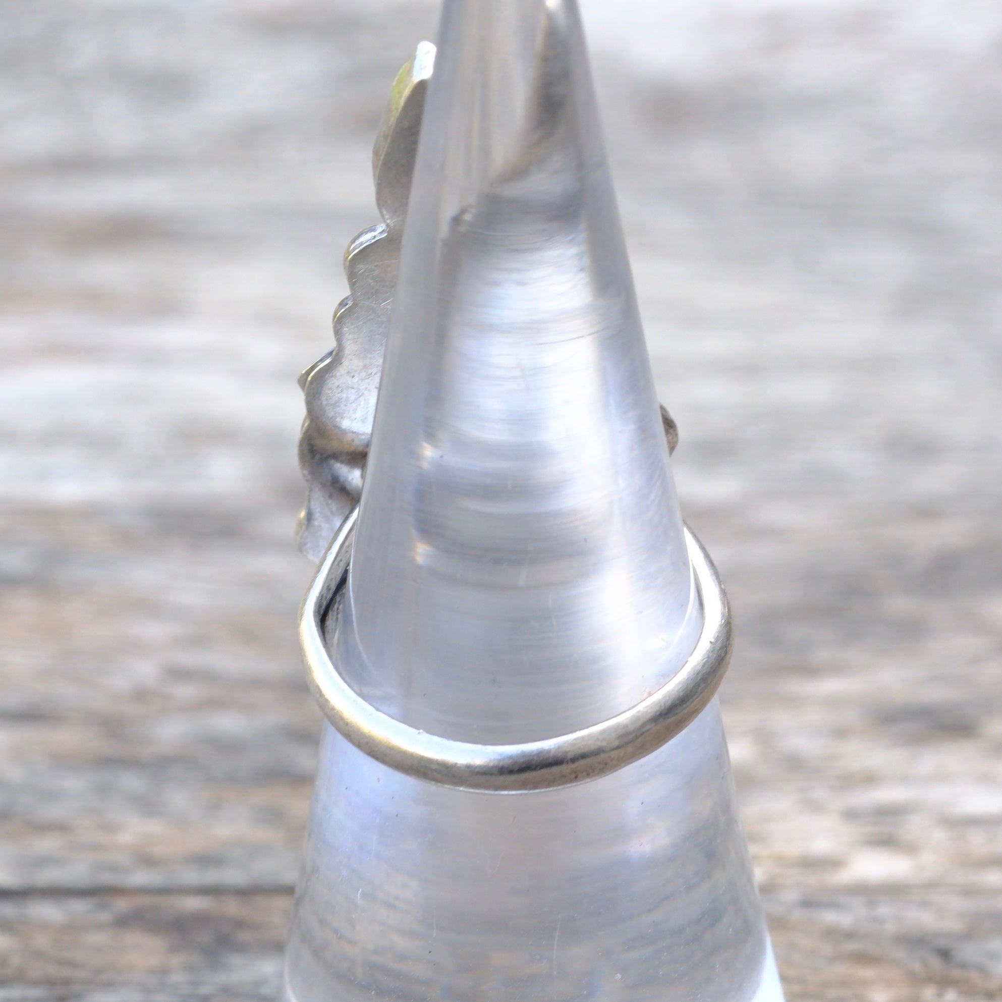 Vintage Sterling Mother Of Pearl Feather Ring 6