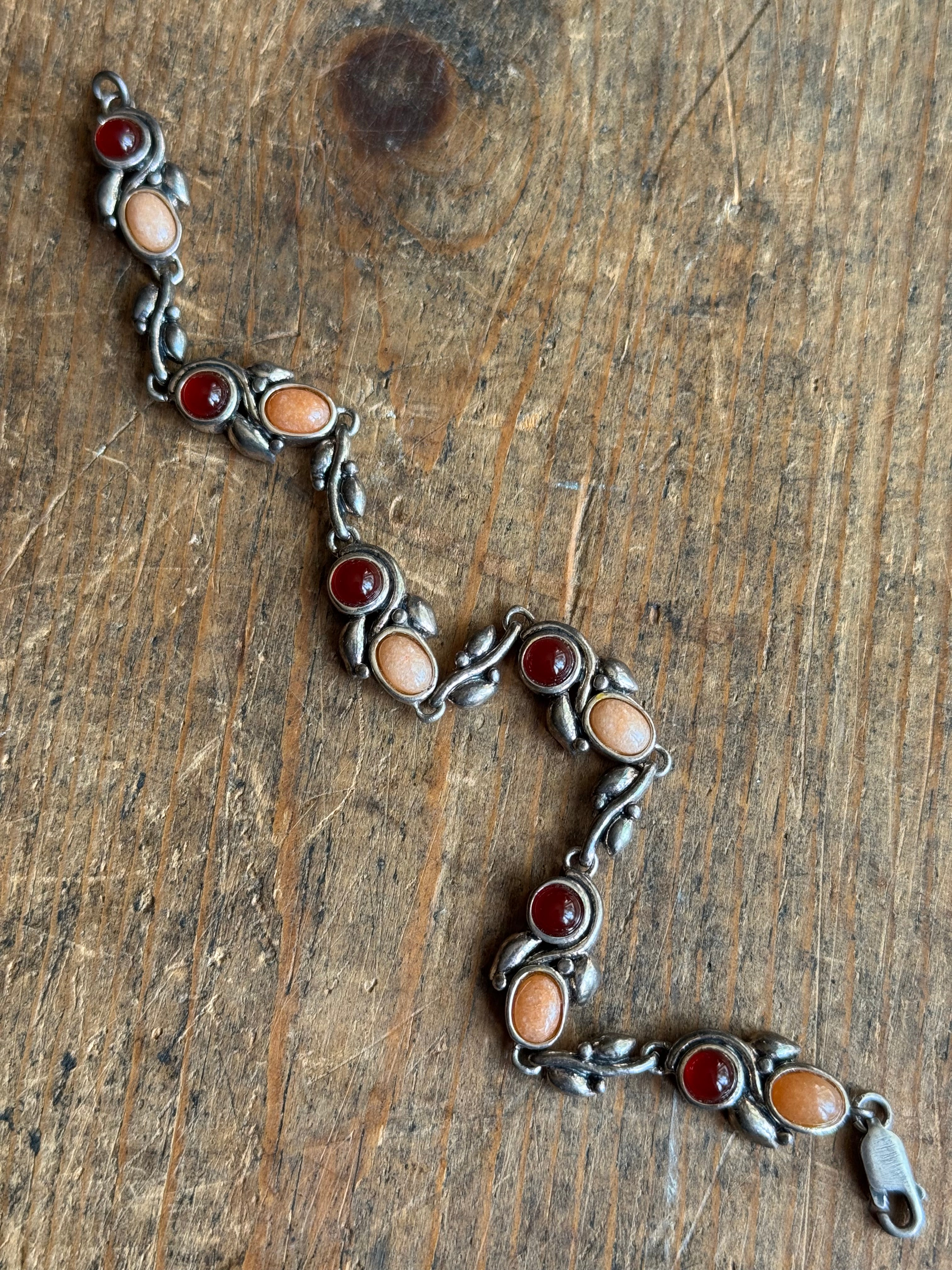 Vintage Sterling Silver 8.25” Carnelian Flower Link Bracelet