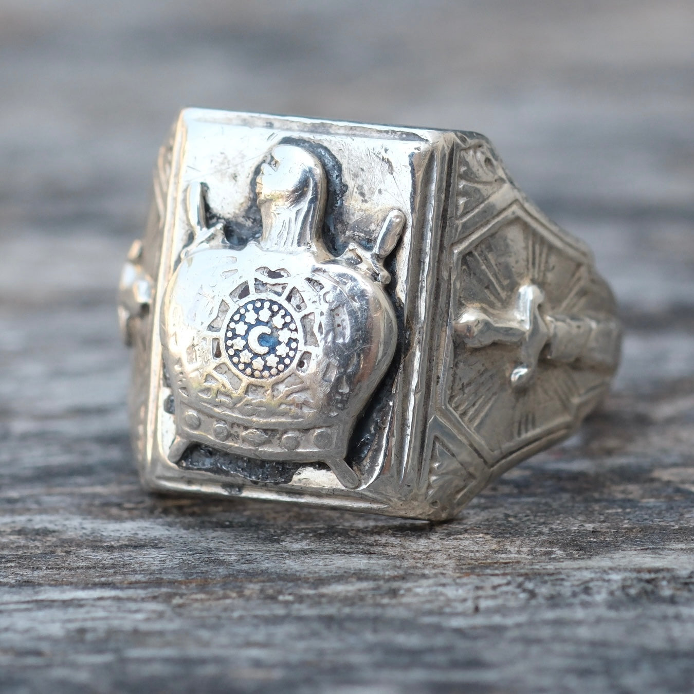 Vintage Sterling Silver Signet Ring 8.25