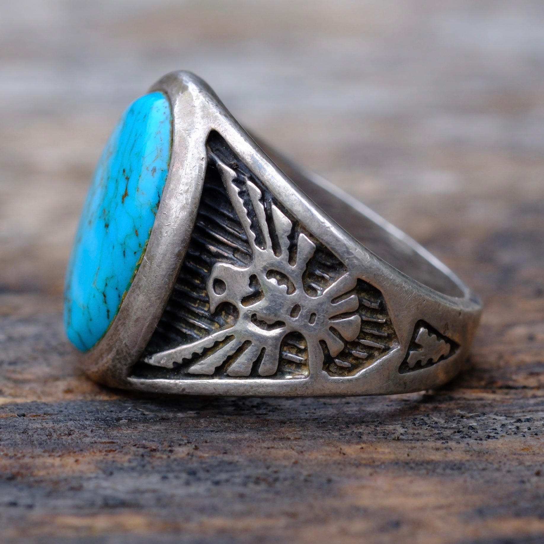 Vintage Sterling Turquoise Thunderbird Ring 9.5