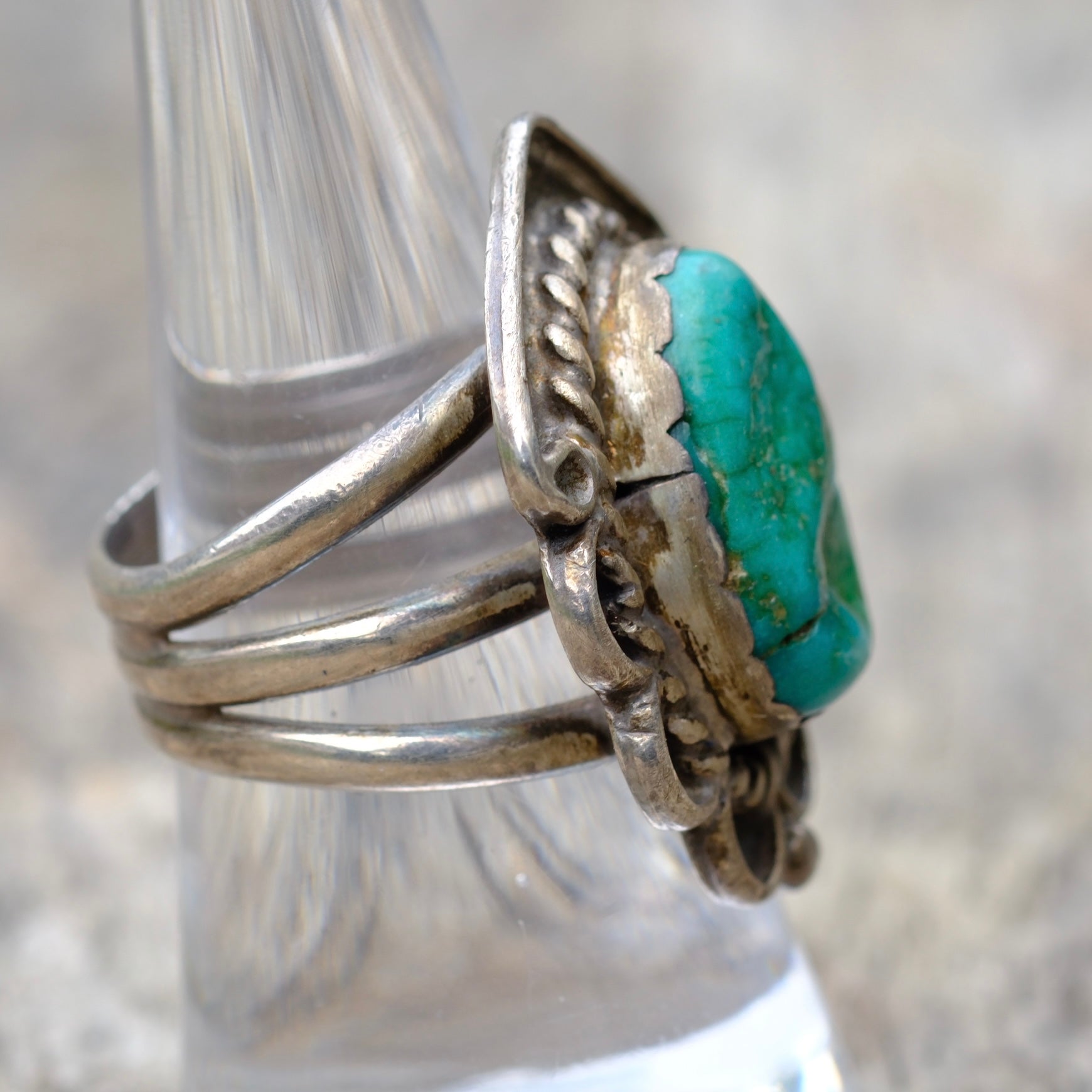 Vintage Sterling Turquoise Ring 7.75