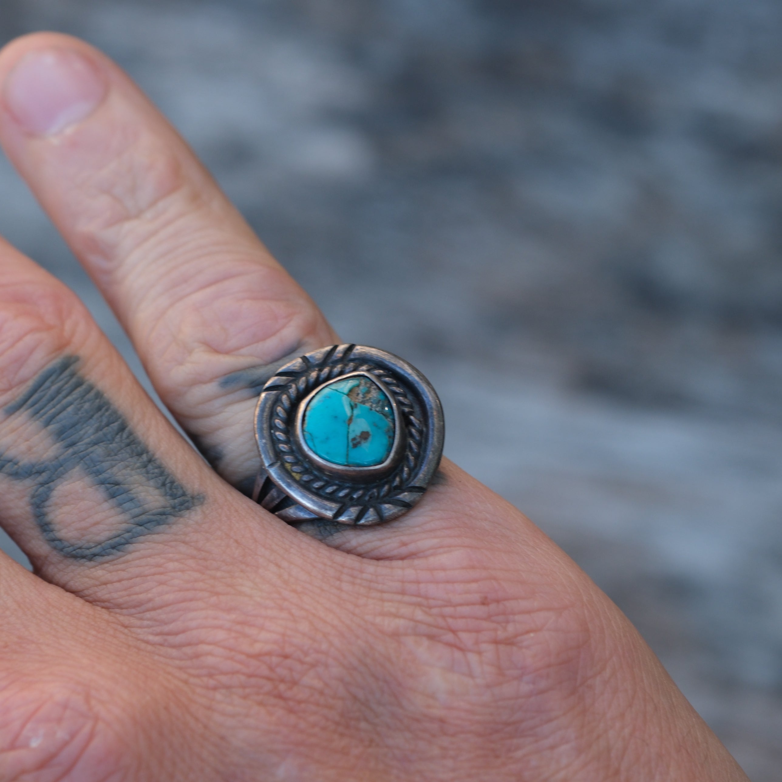 Vintage Sterling Turquoise Roper Ring 5.75