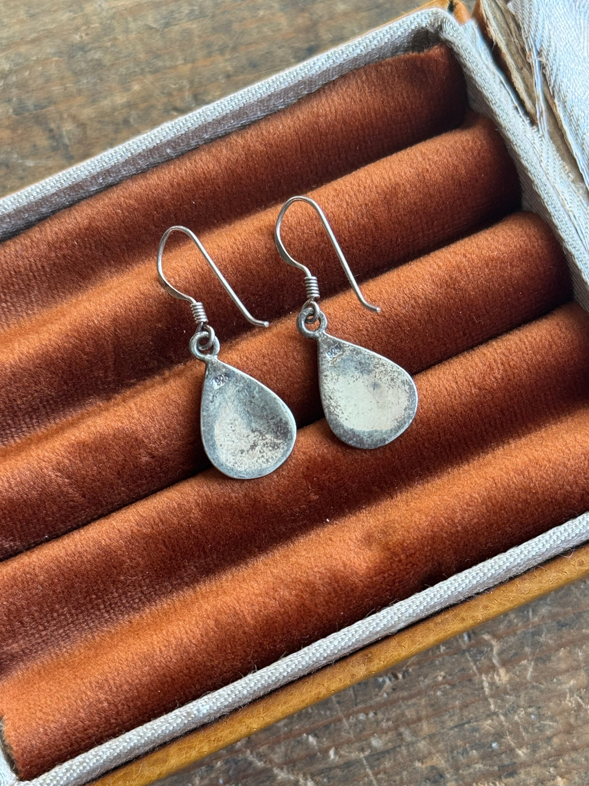 Vintage Sterling Silver Mother of Pearl Inlay Teardrop Earrings