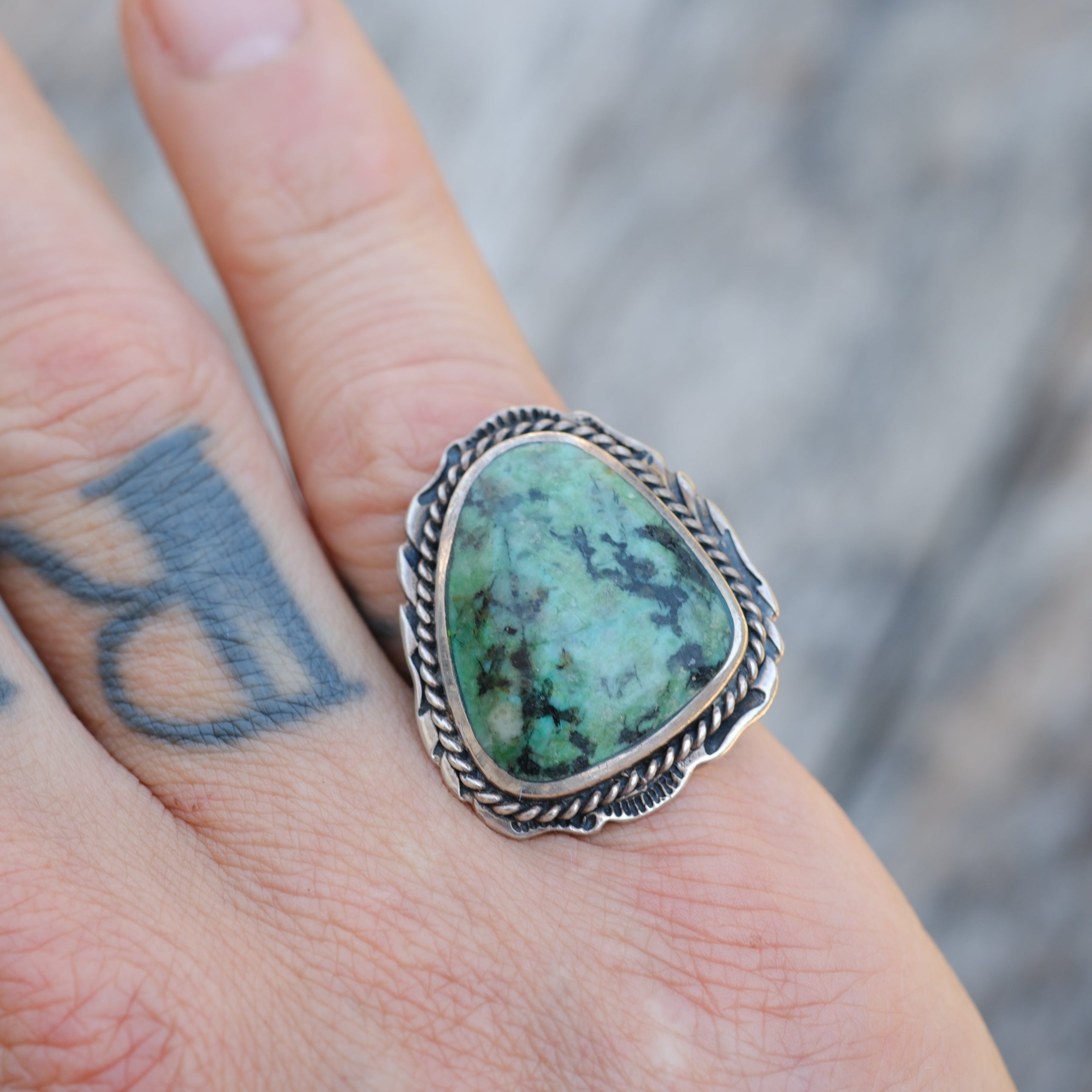 Vintage Sterling Turquoise Roper Ring 7