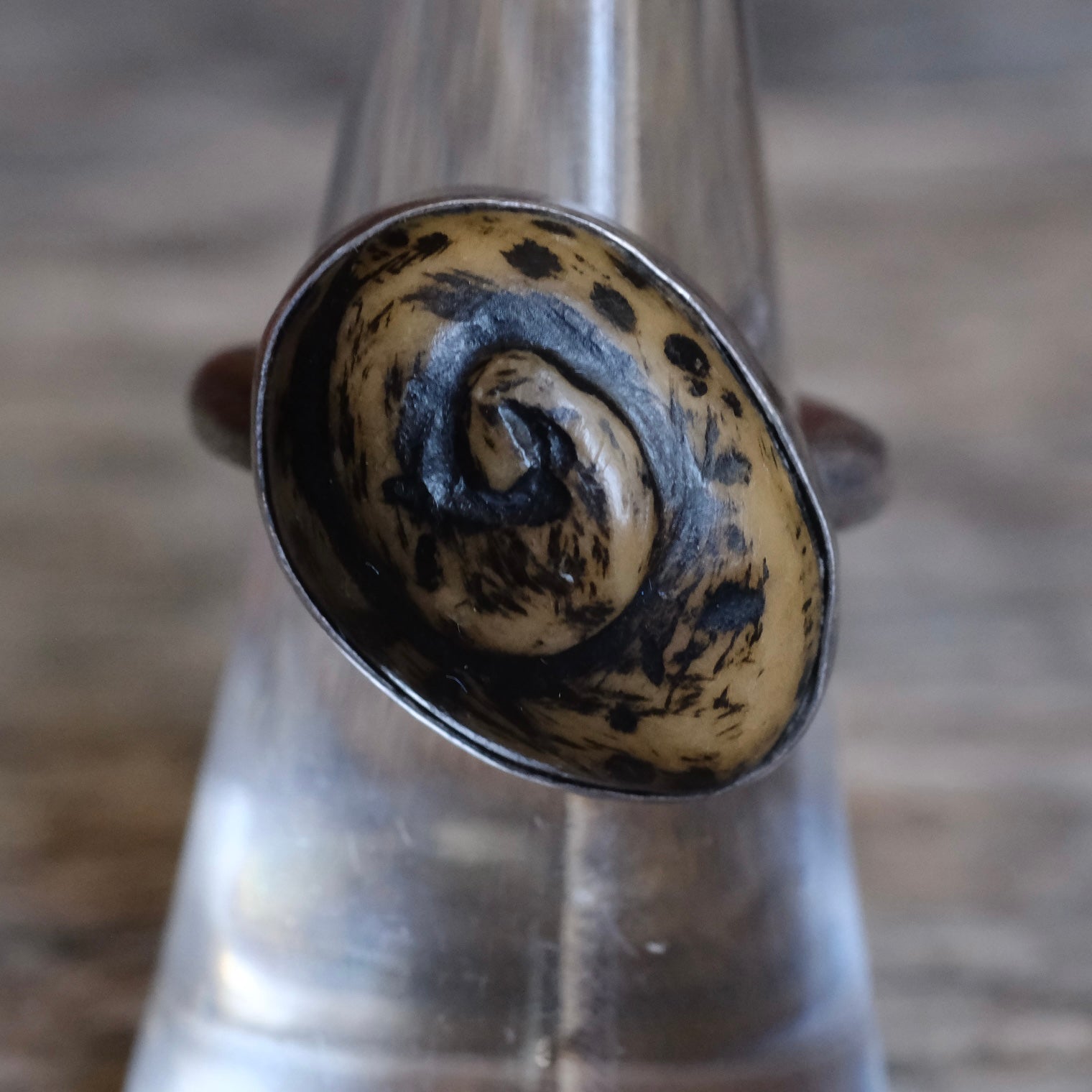 Vintage Sterling Carved Swirl Ring 6.25