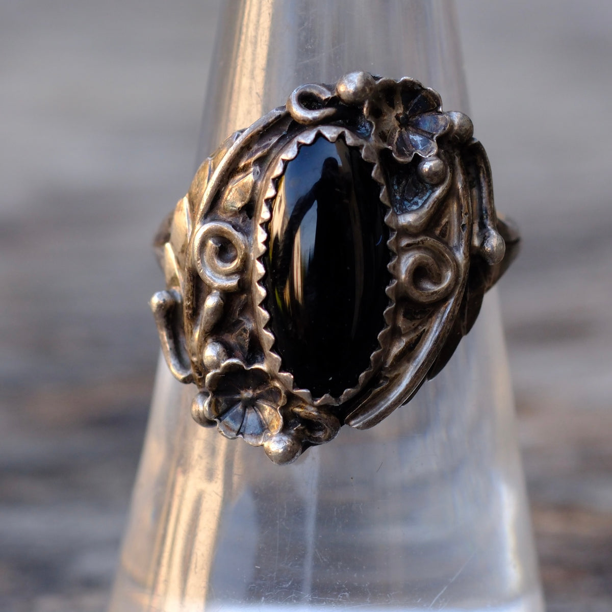 Vintage Sterling Onyx Ring 7