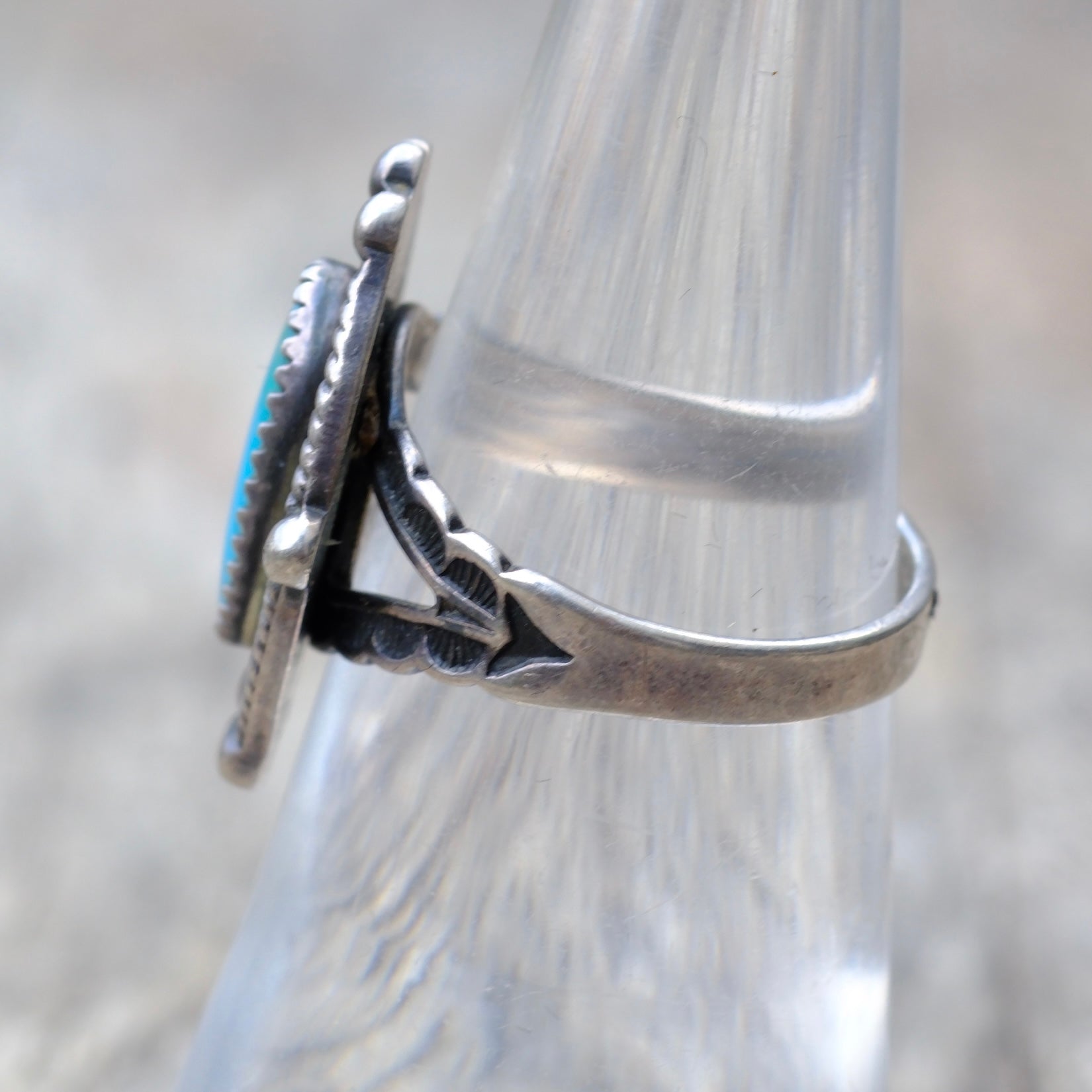 Vintage Sterling Silver Turquoise Stamped Band Ring 6