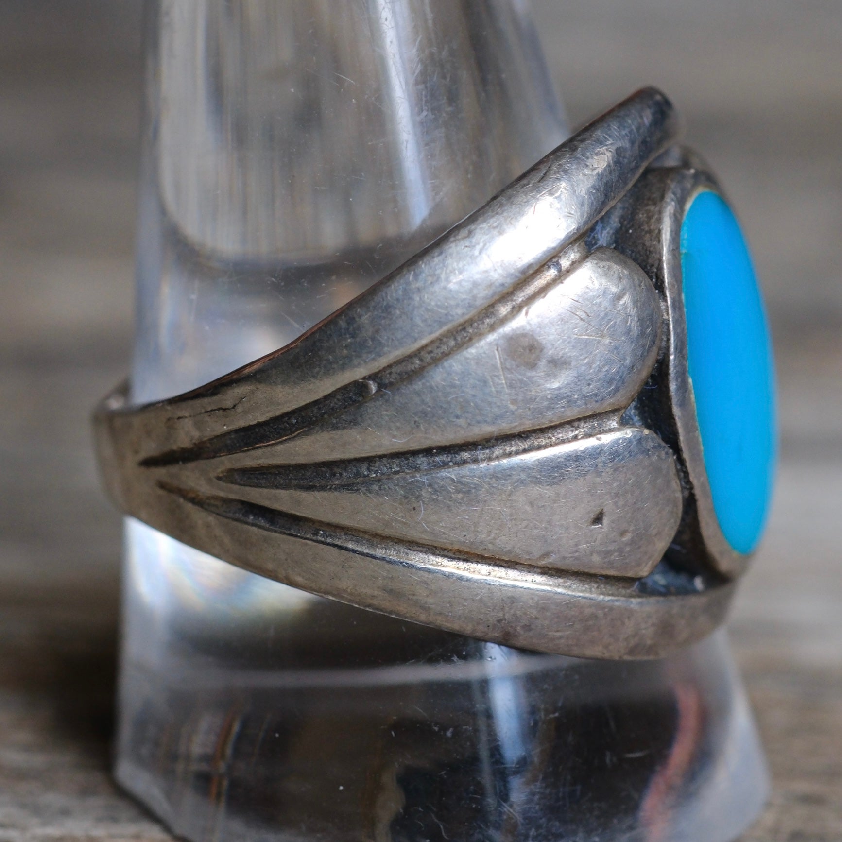 Vintage Sterling Turquoise Ribbed Band Ring 11.75