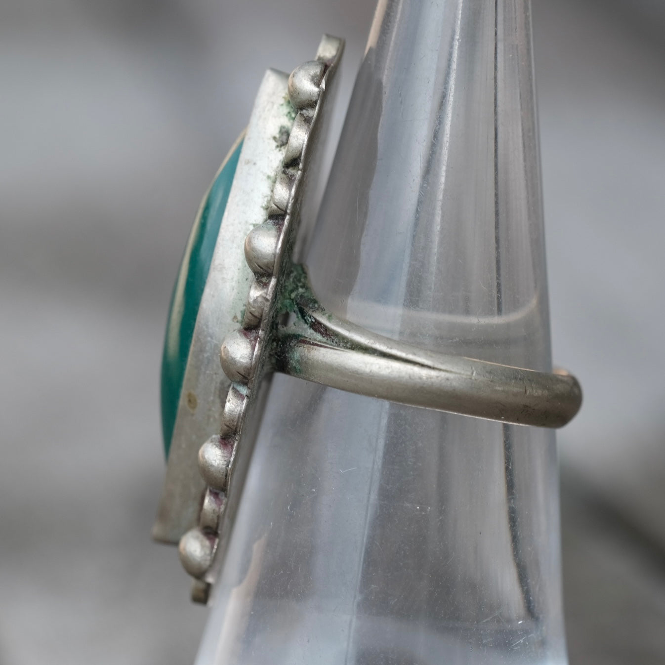 Vintage Sterling Green Stone Ring 5.5