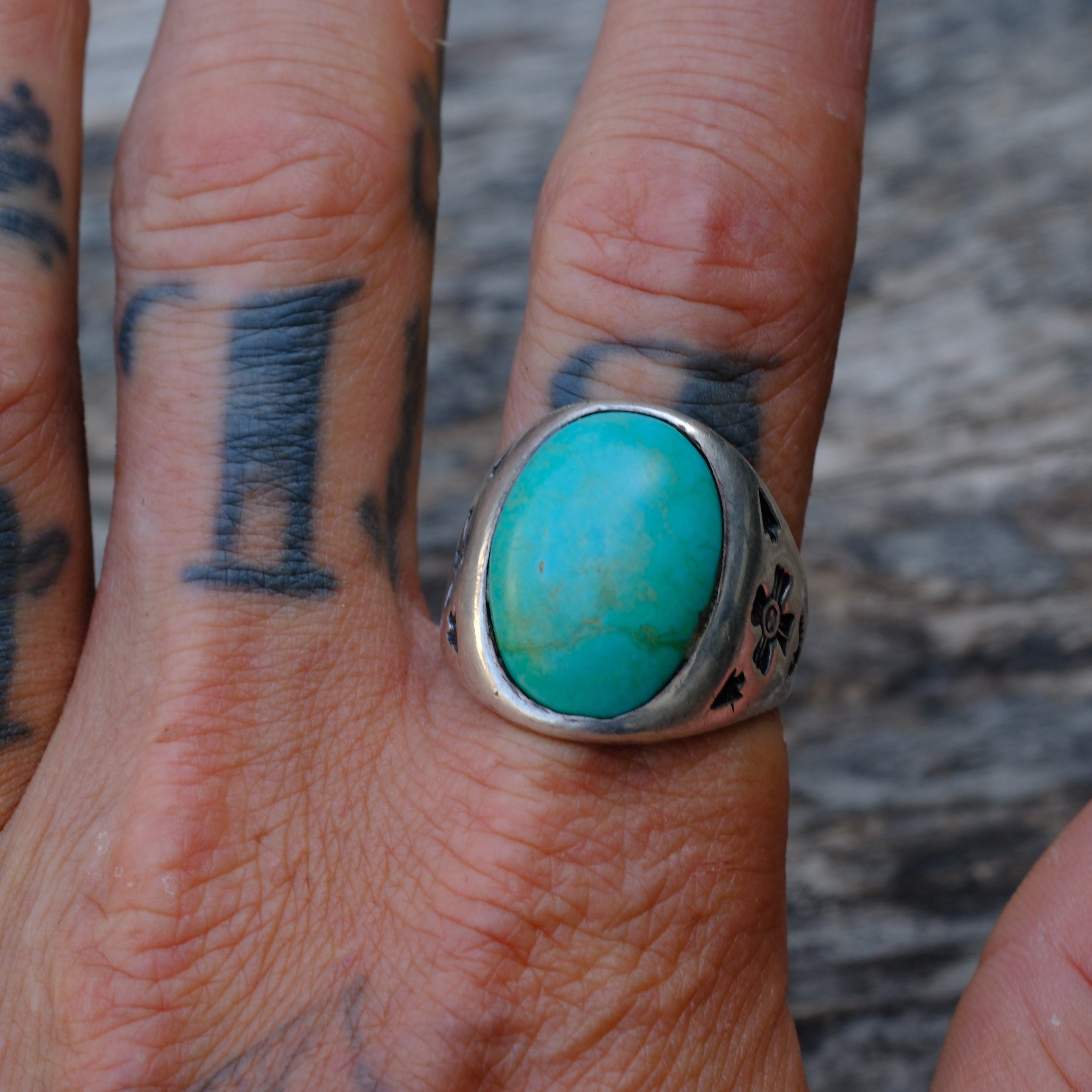 Vintage Sterling Turquoise Stamped Band Ring 11.5