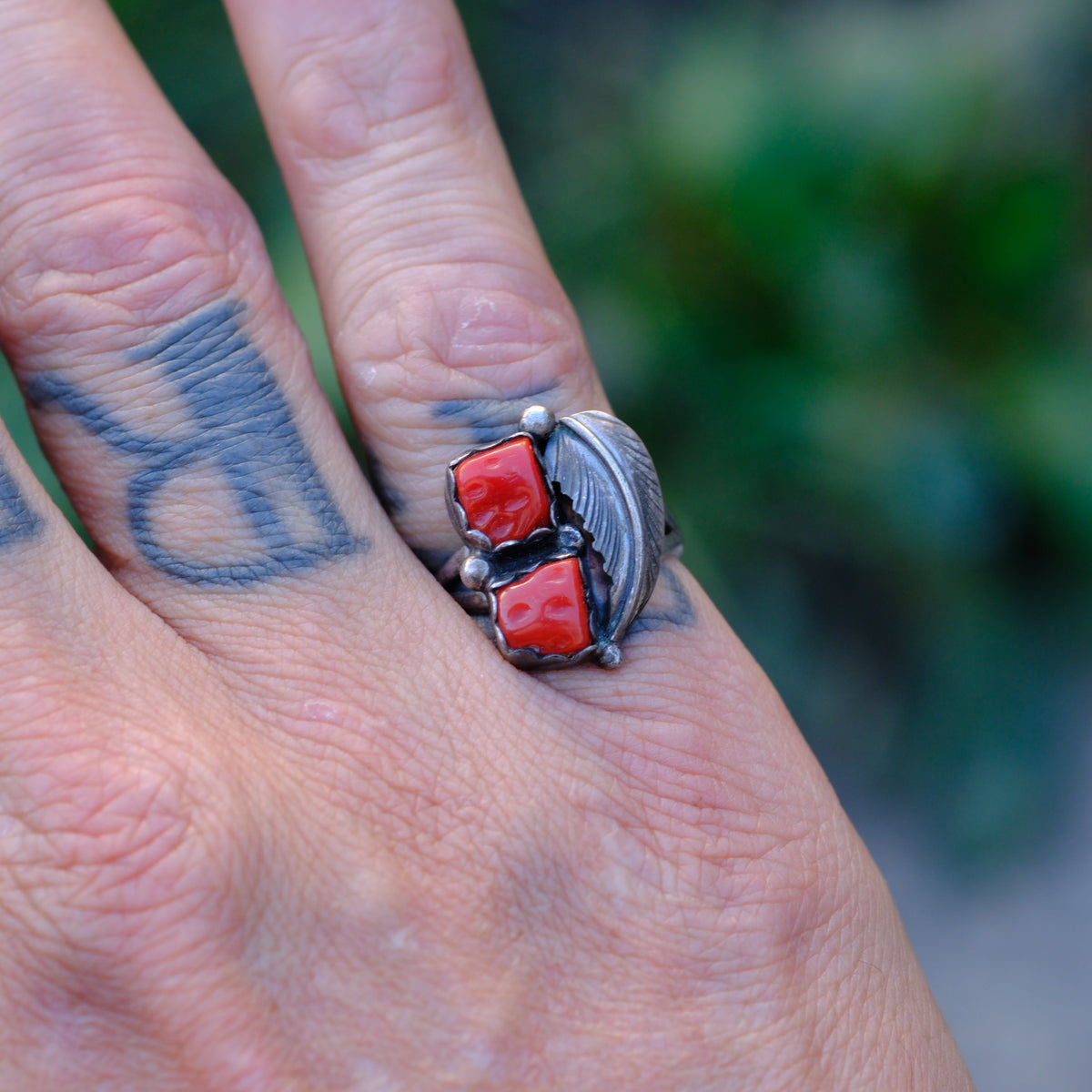 Vintage Sterling 2-Stone Coral Feather Ring 6
