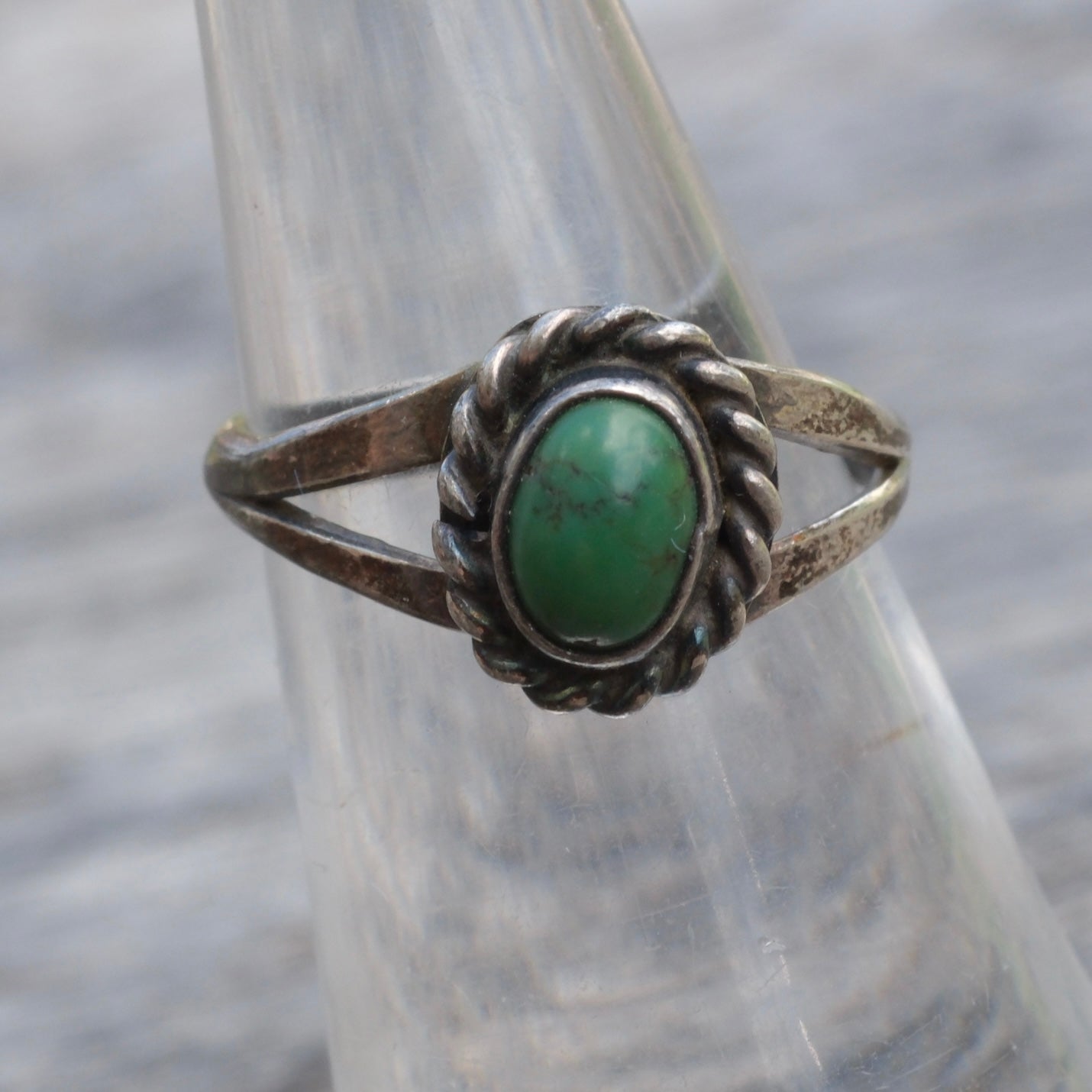 Vintage Sterling Turquoise Roper Ring 5.75