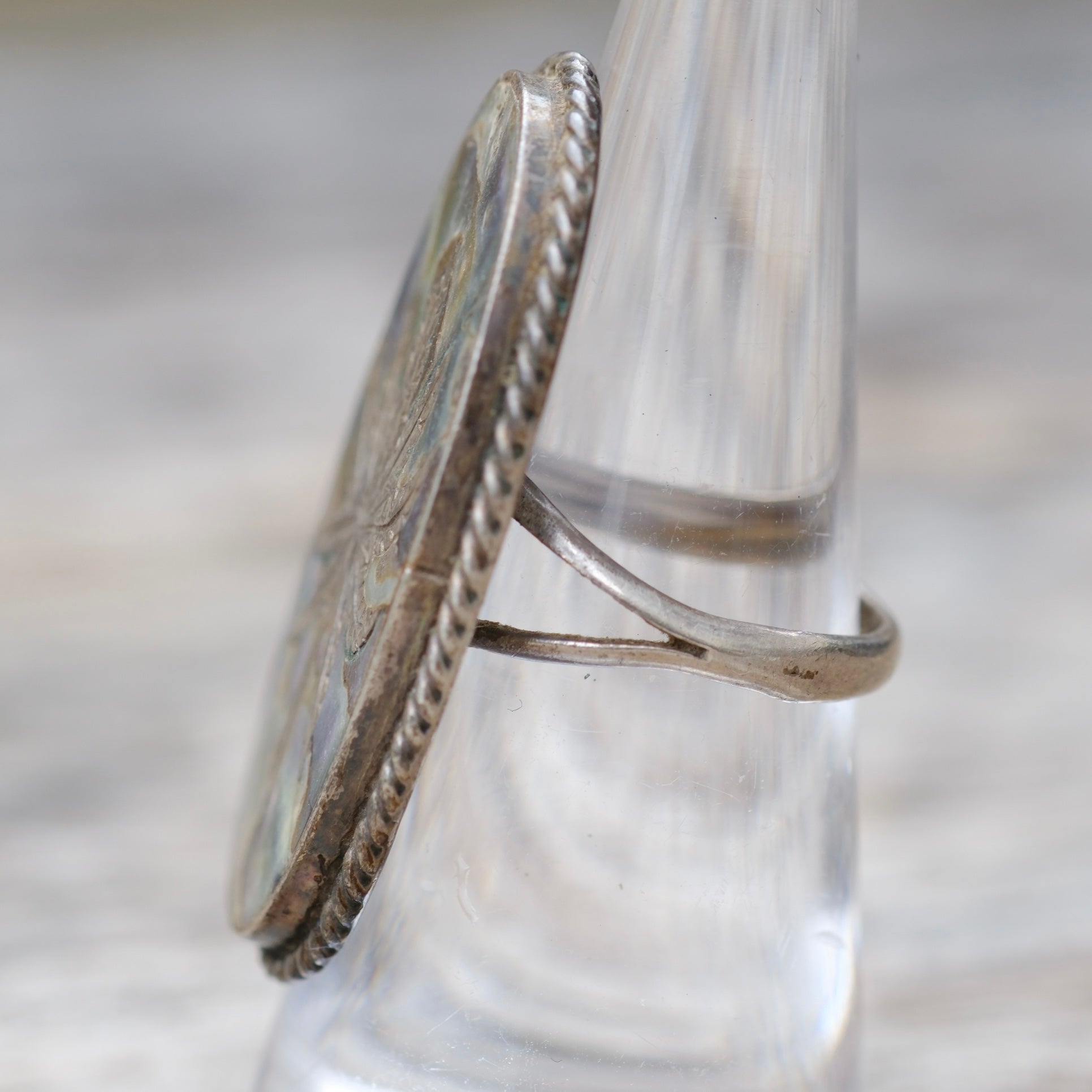 Vintage Sterling Abalone Sweet Leaf Ring 6.5