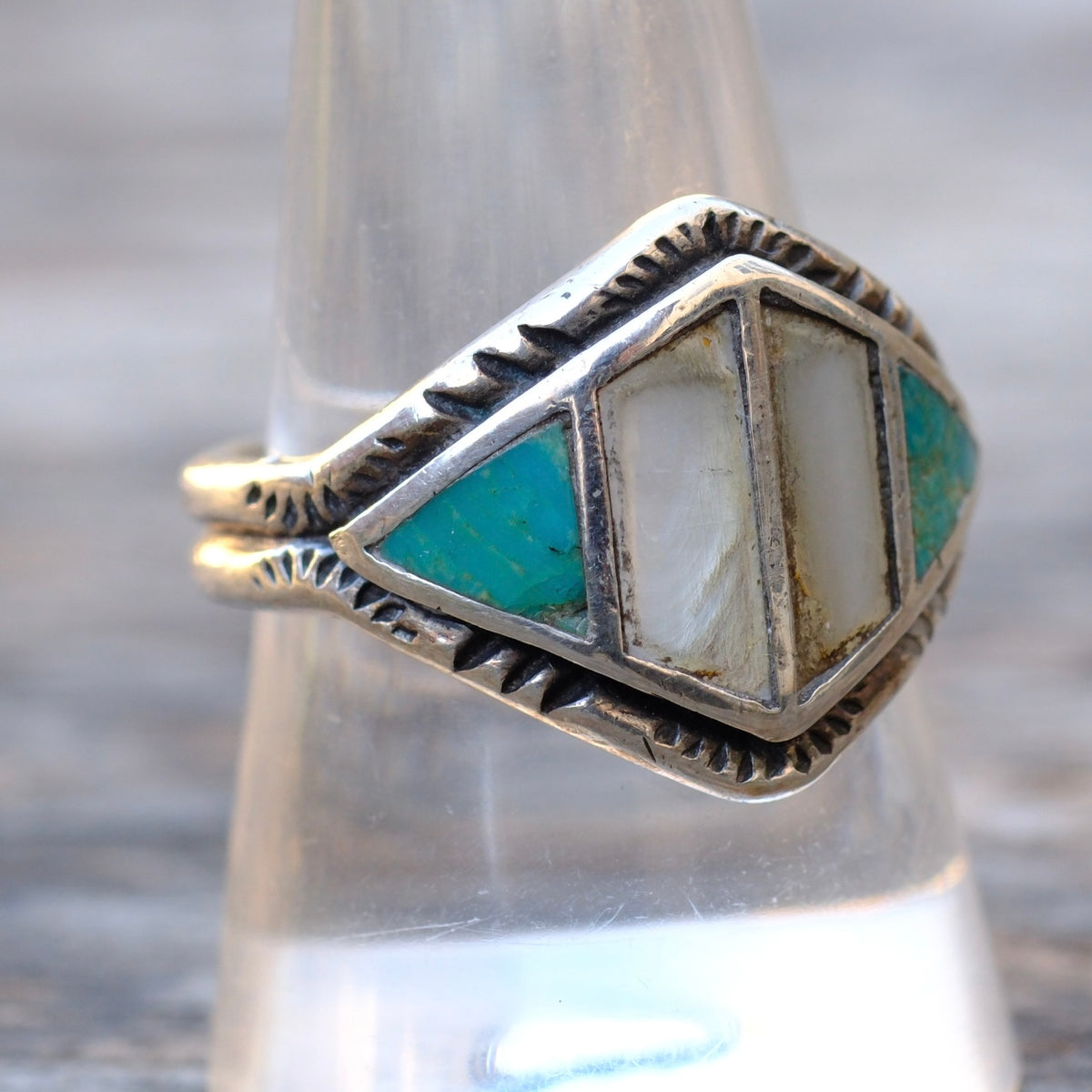 Vintage Sterling Turquoise and Mother Of Pearl Inlay Ring 10