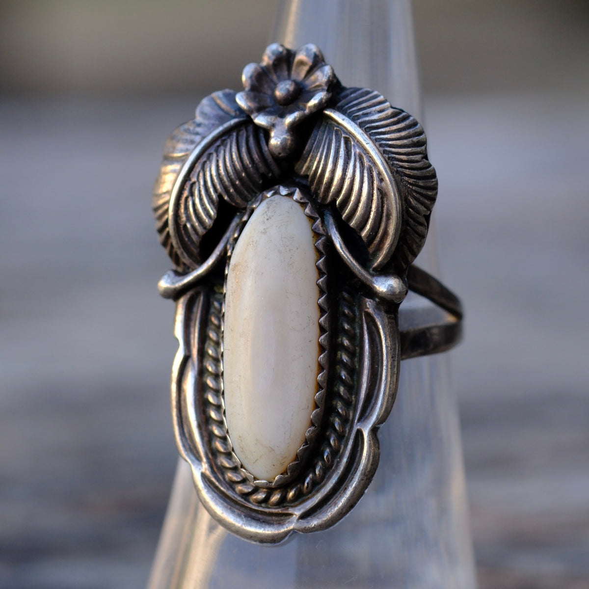 Vintage Sterling Mother Of Pearl Feather Ring 6.5