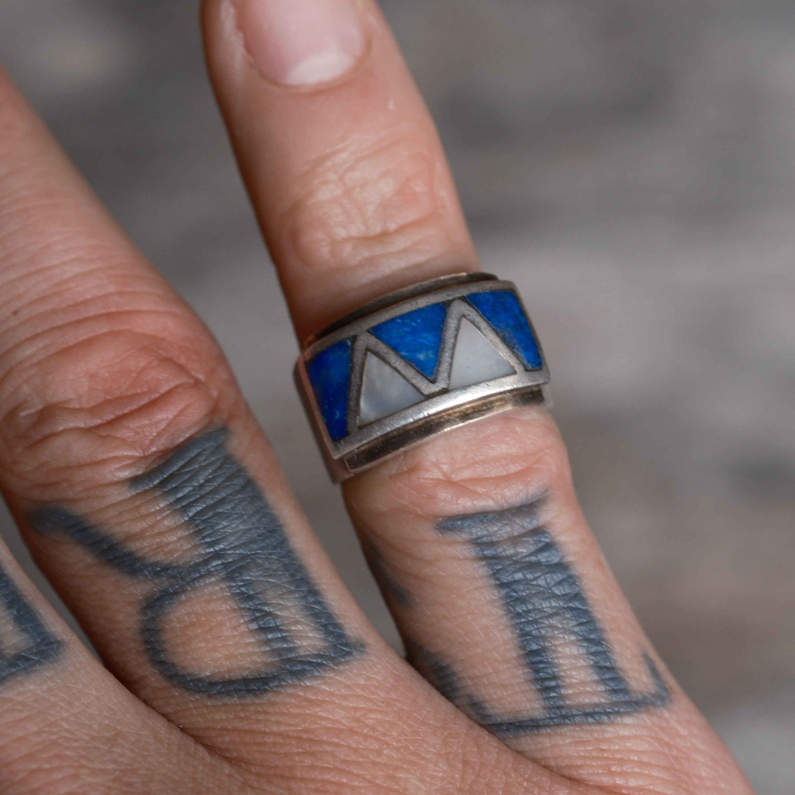 Vintage Sterling Lapis and Mother Of Pearl Inlay Ring 5.75