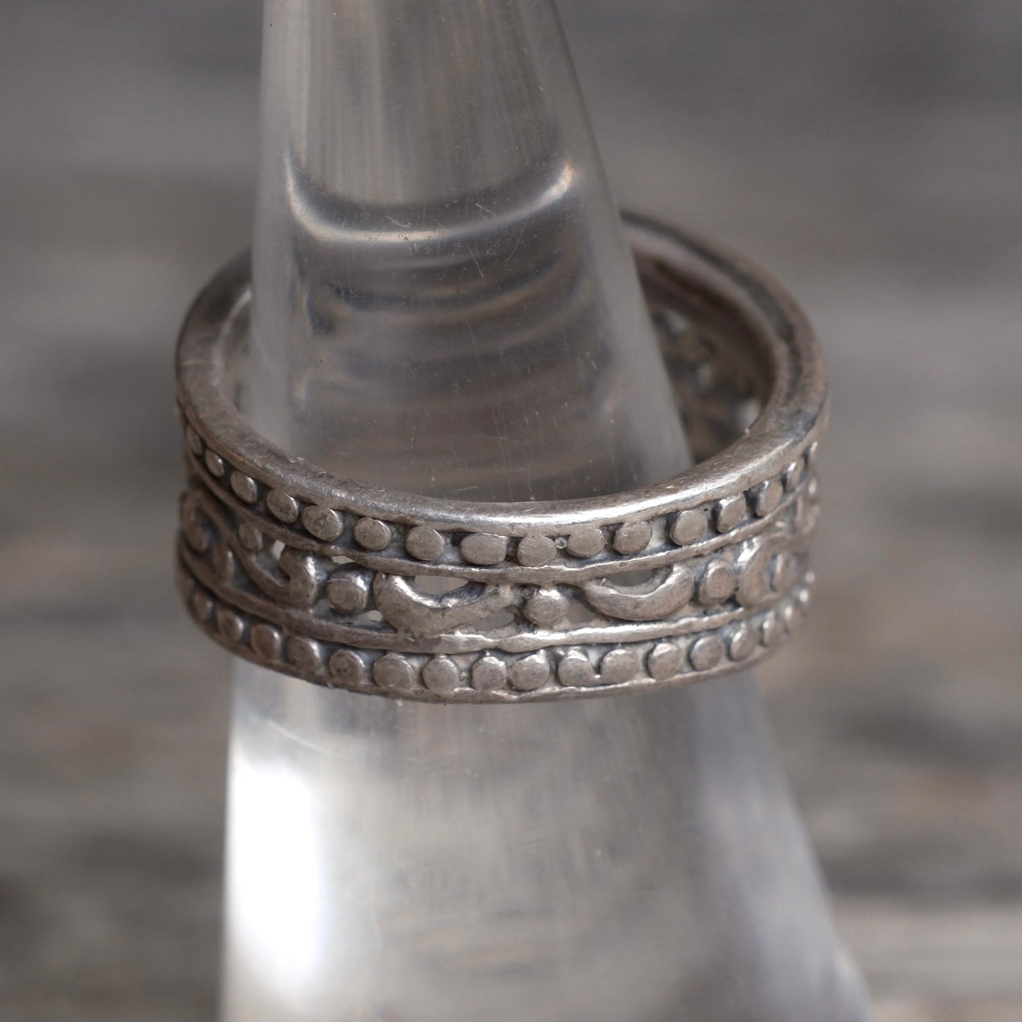 Vintage Sterling Silver Scroll Band Ring 6.75