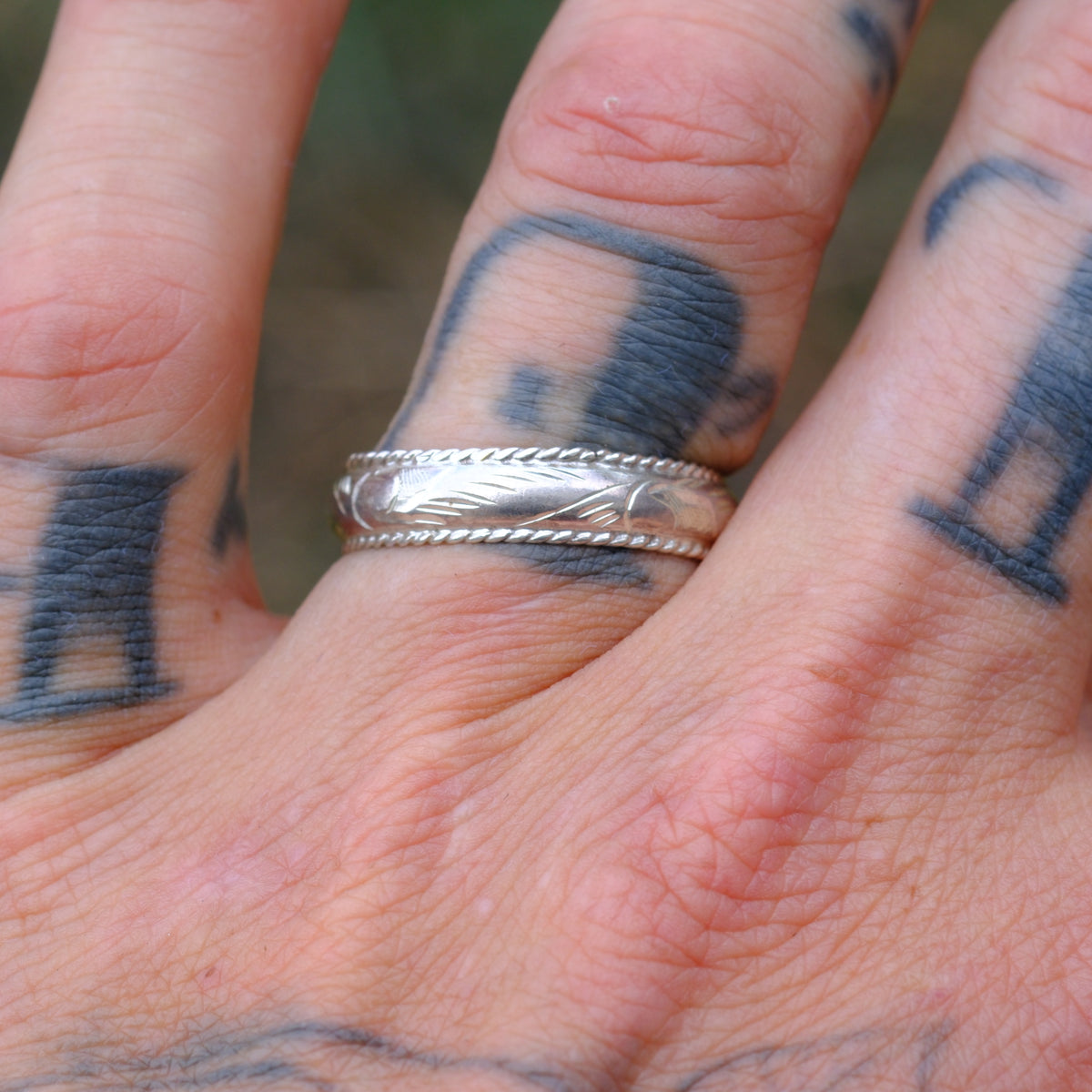 Vintage Sterling Silver Scroll Band Ring 10