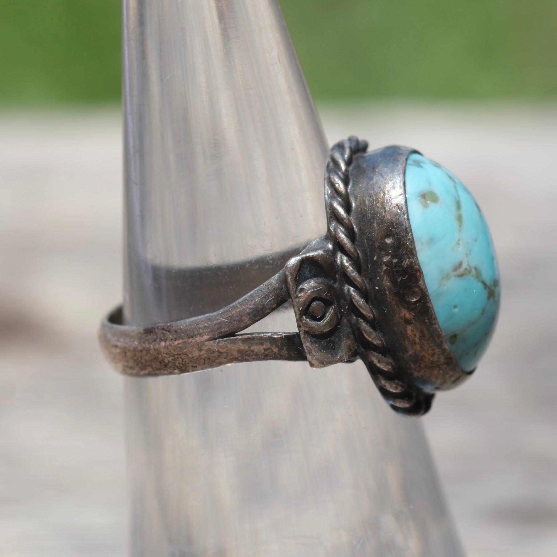 Vintage Sterling Turquoise Ring 4.5