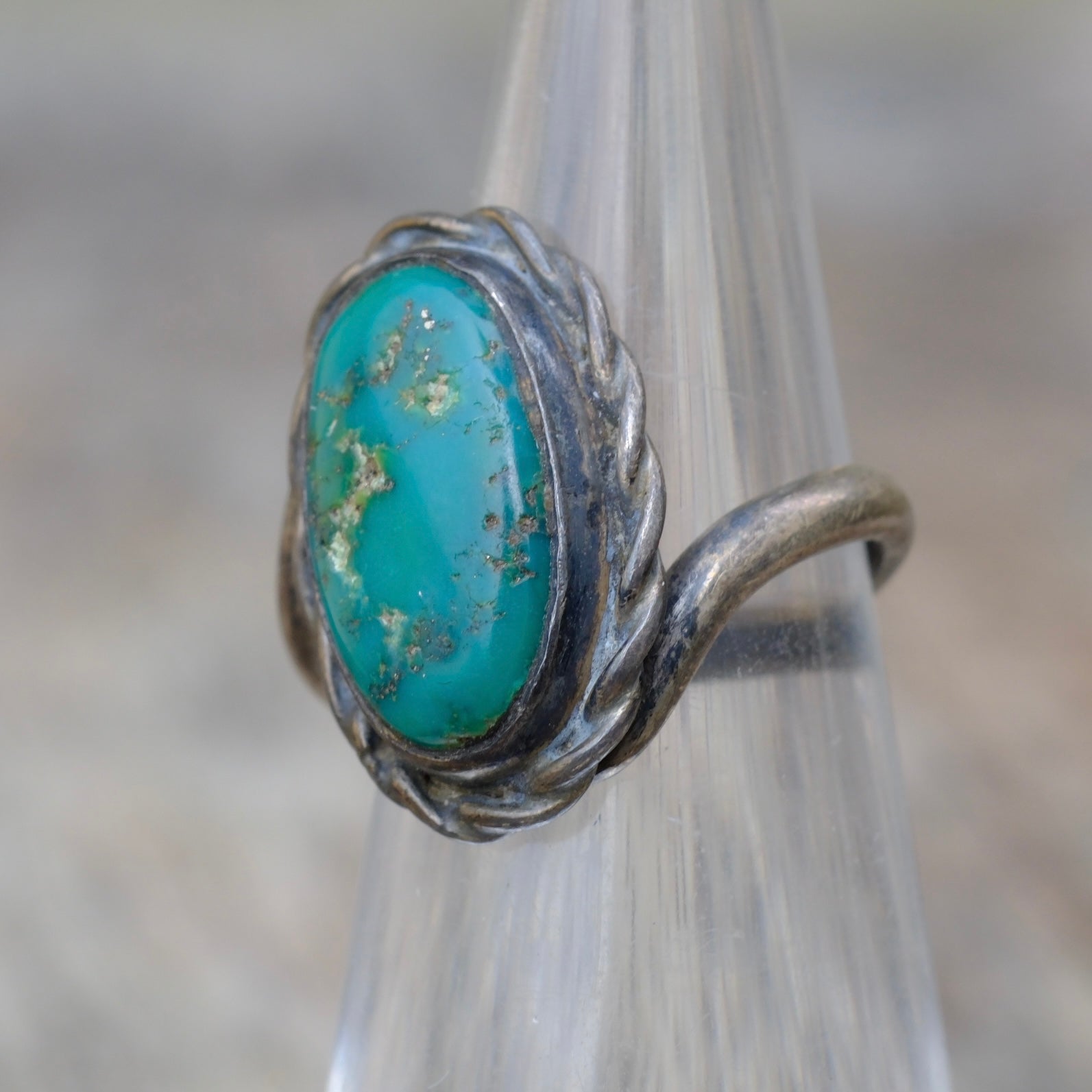 Vintage Sterling Turquoise Roper Ring 3.5