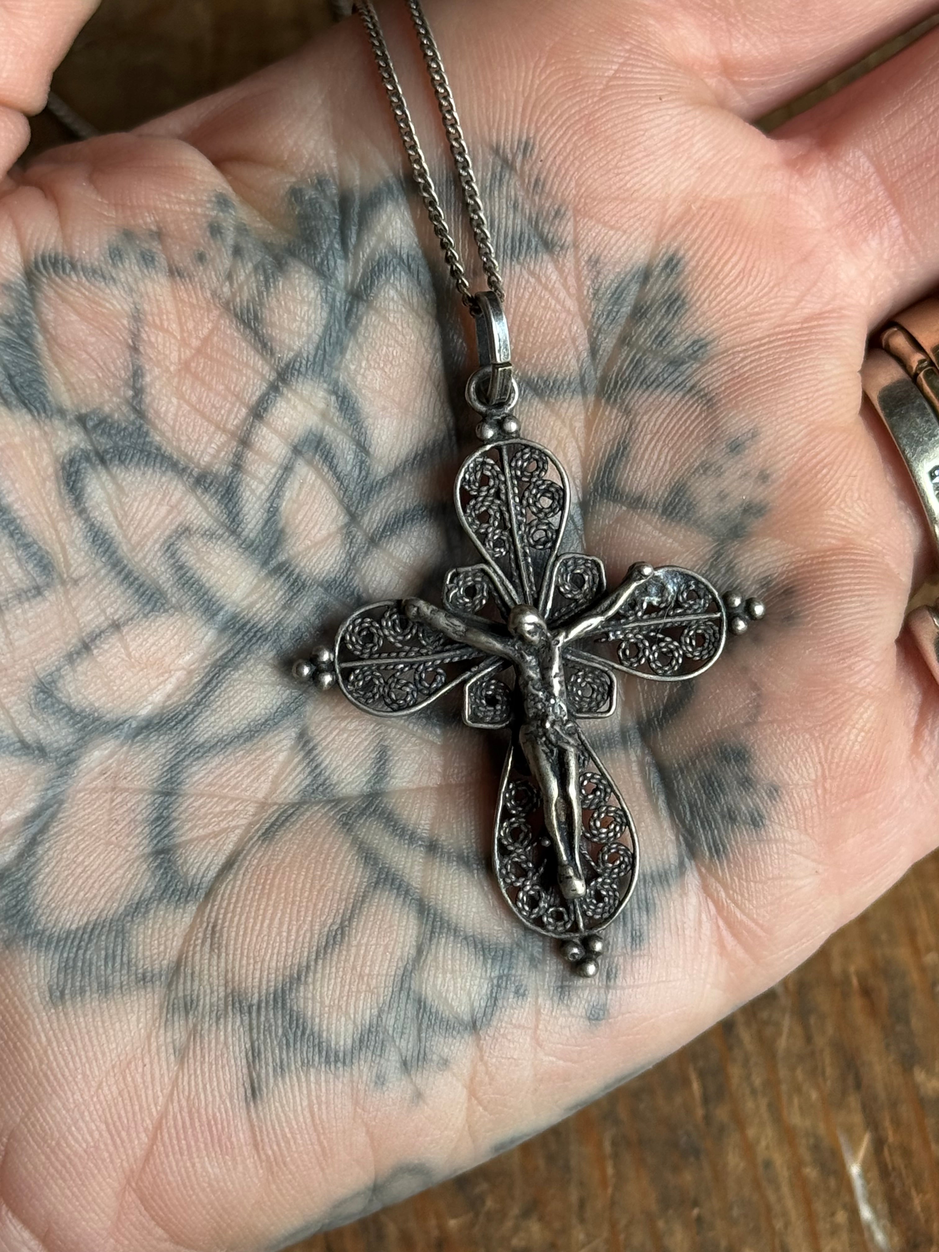 Vintage Sterling Silver Filigree Cross 30" Necklace
