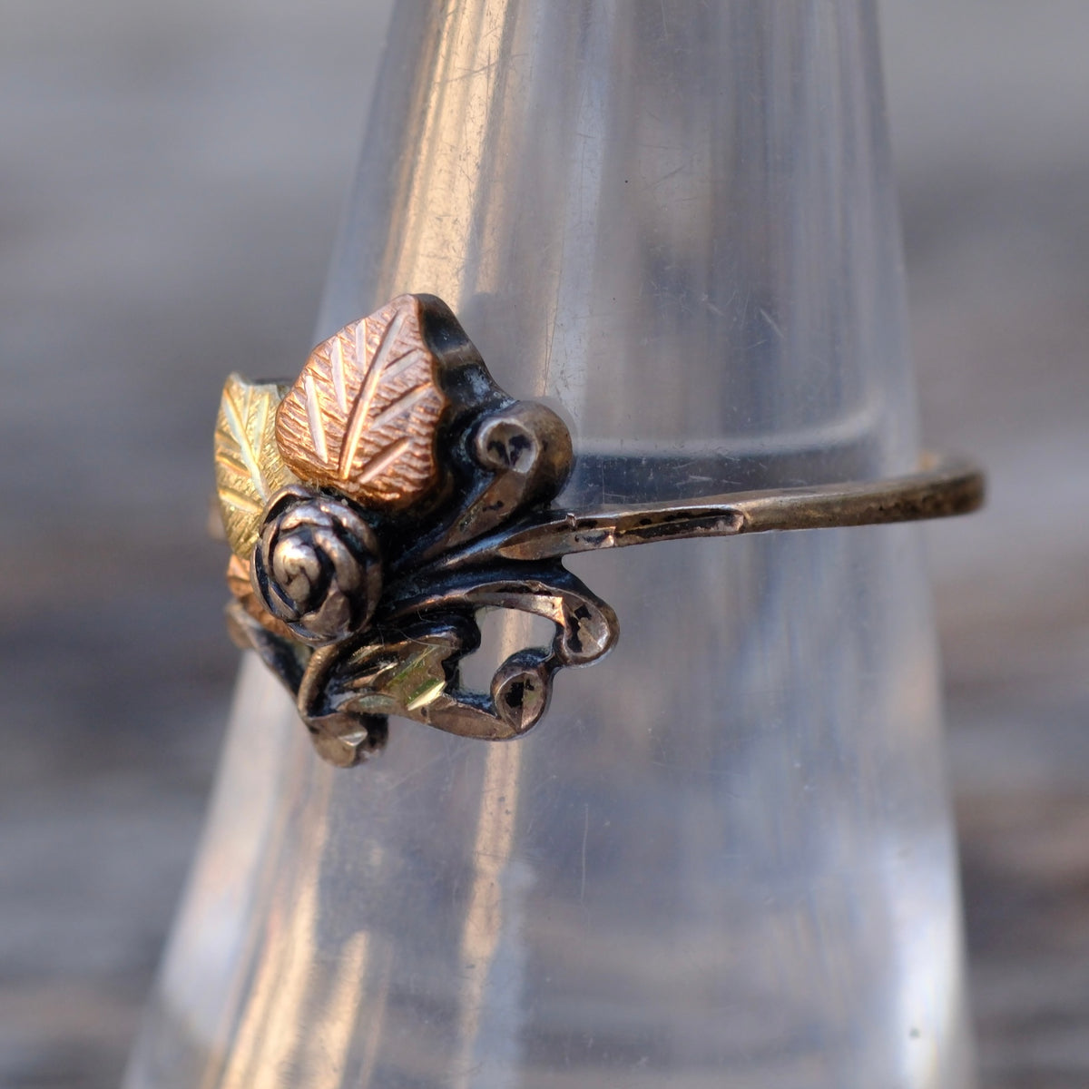 Vintage Sterling and Gold Leaf Ring 7.25