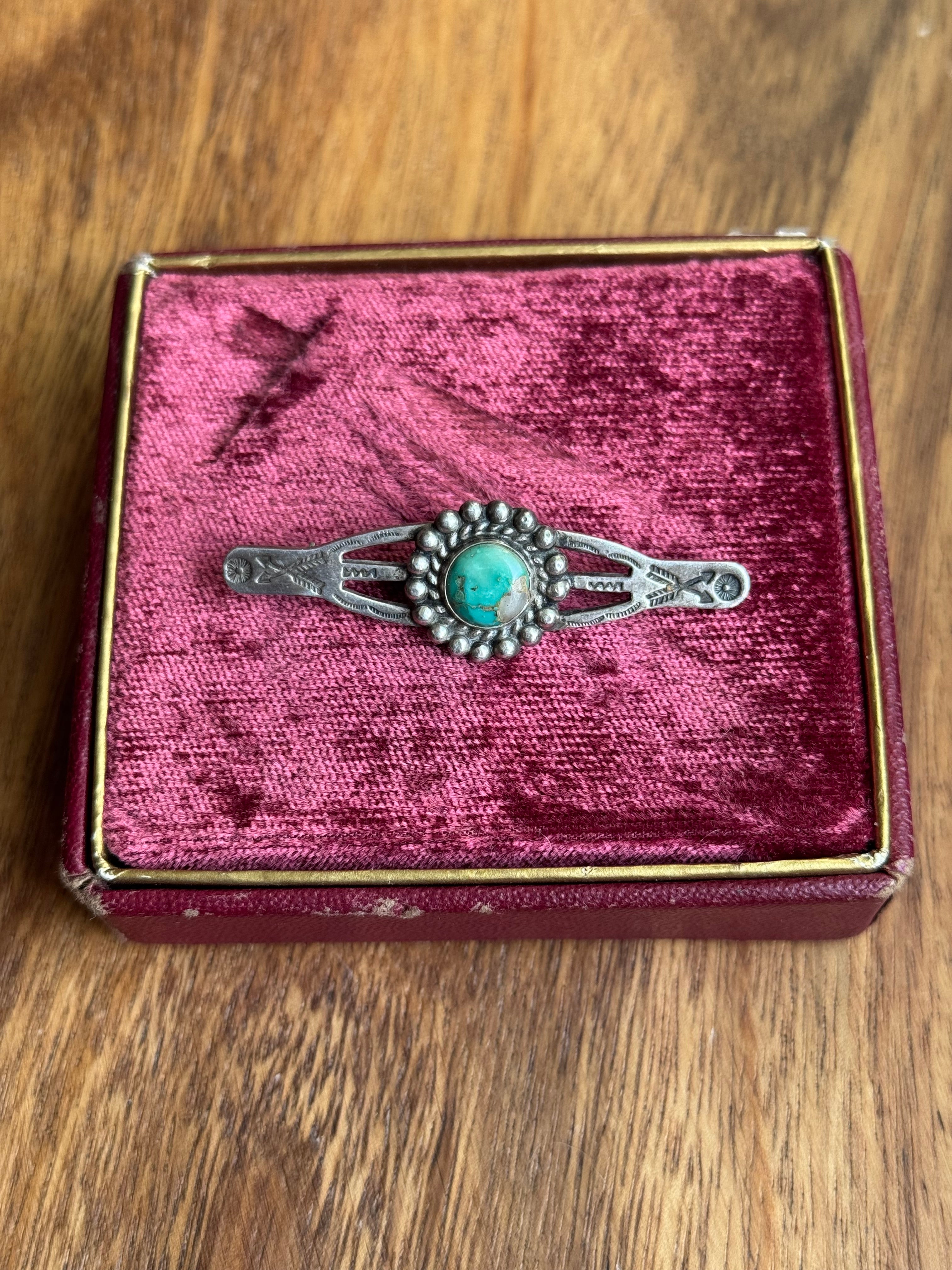 Vintage Sterling Silver Crossed-Arrow Turquoise Stamped Pin