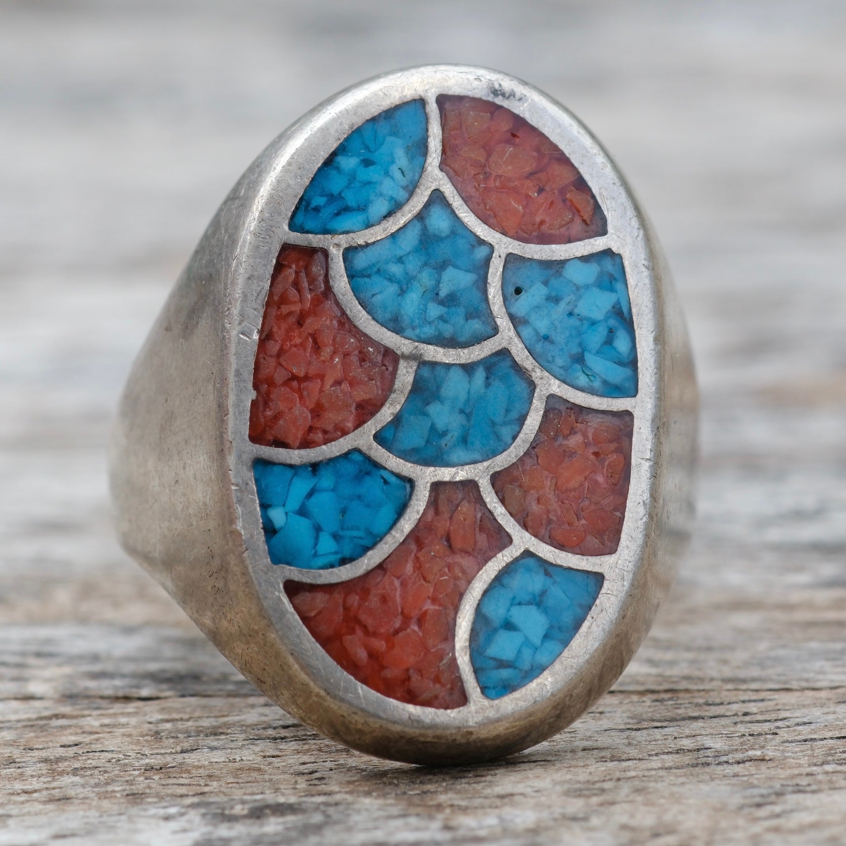 Vintage Sterling Crushed Turquoise and Coral Inlay Ring 9.75